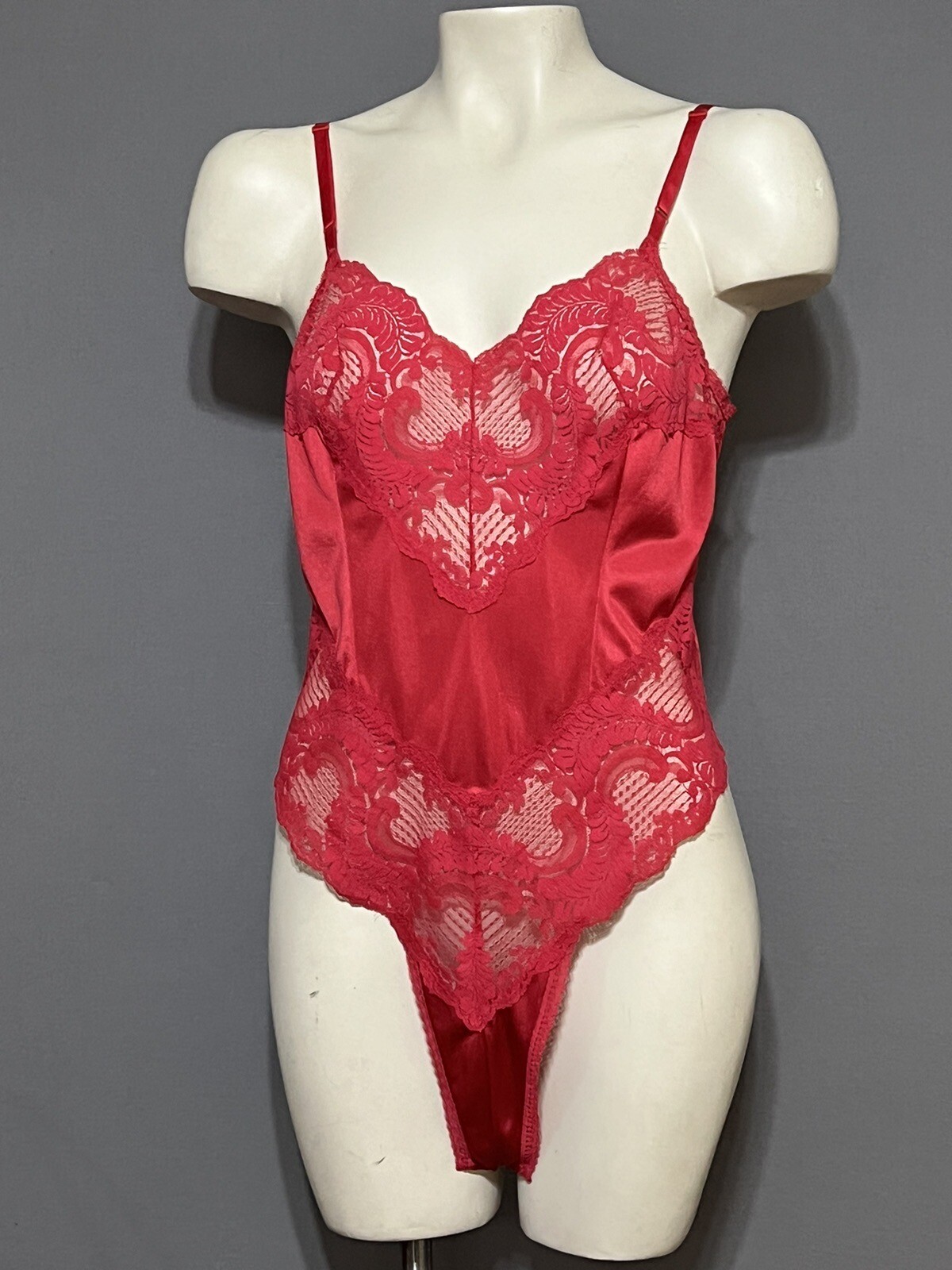 Vintage Lingerie Bodysuit Women’s 34/M Red Satin And Lace High Cut 80’s Retro