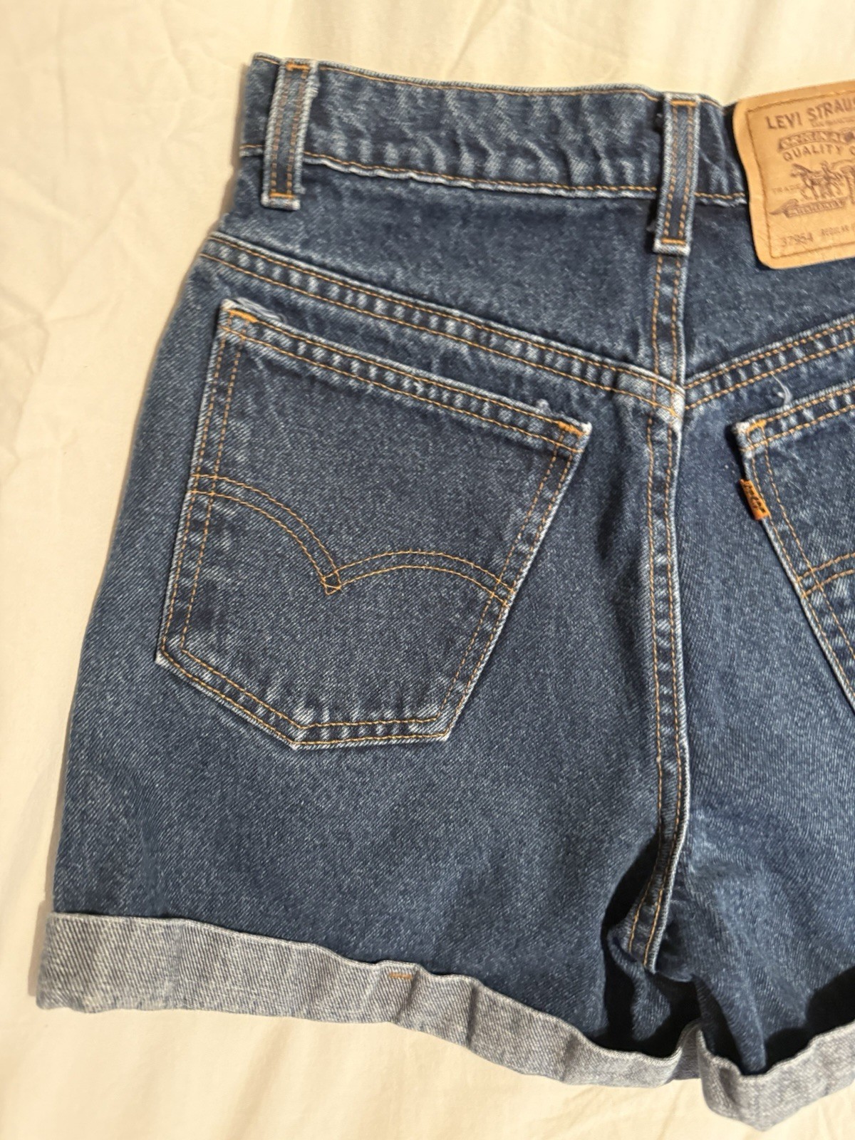 Levi’s Women’s Vintage 954 Made In Usa Dark Wash Seven Jr W 26” Orange Tab 90S
