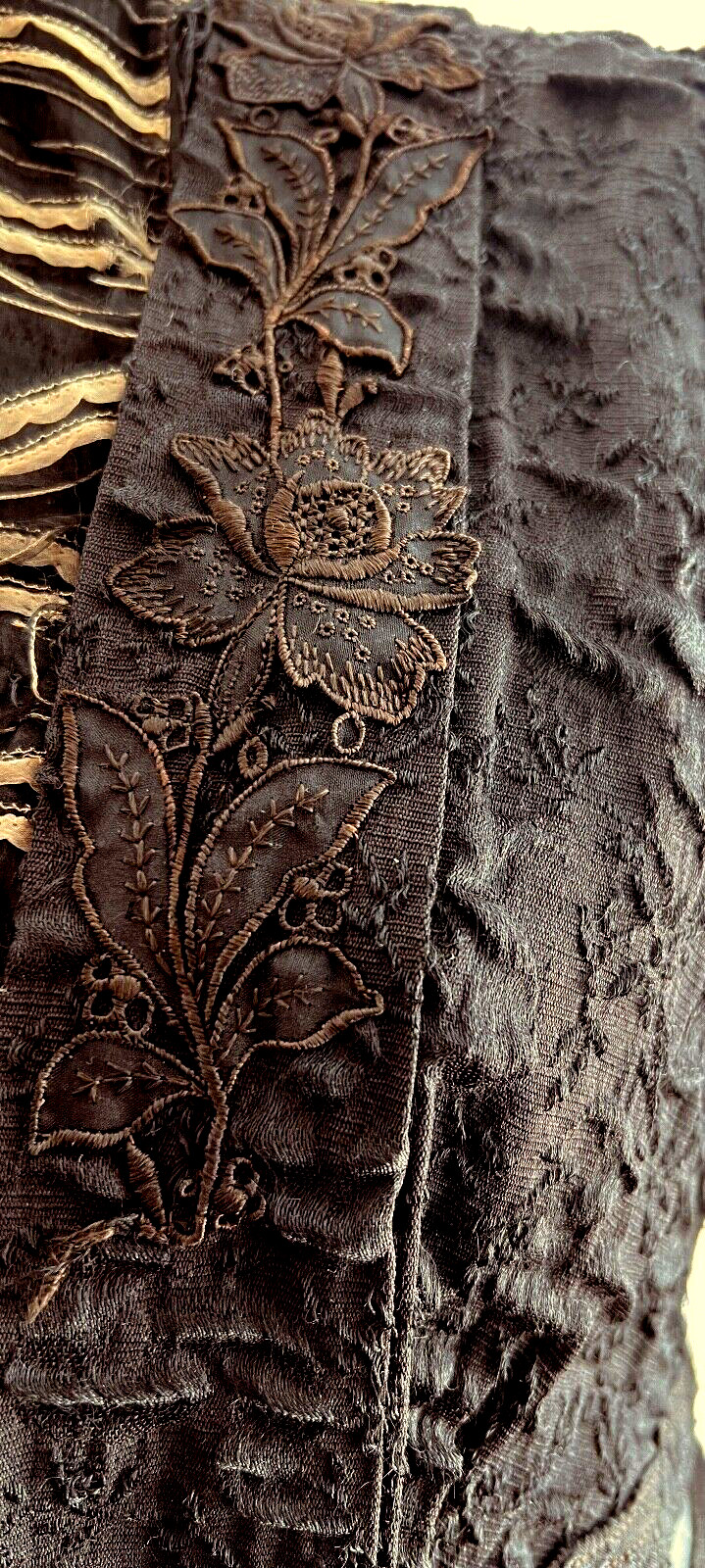 Antique Victorian Black Silk Brocatelle Walking Morning Suit C. 1870 ZZ062