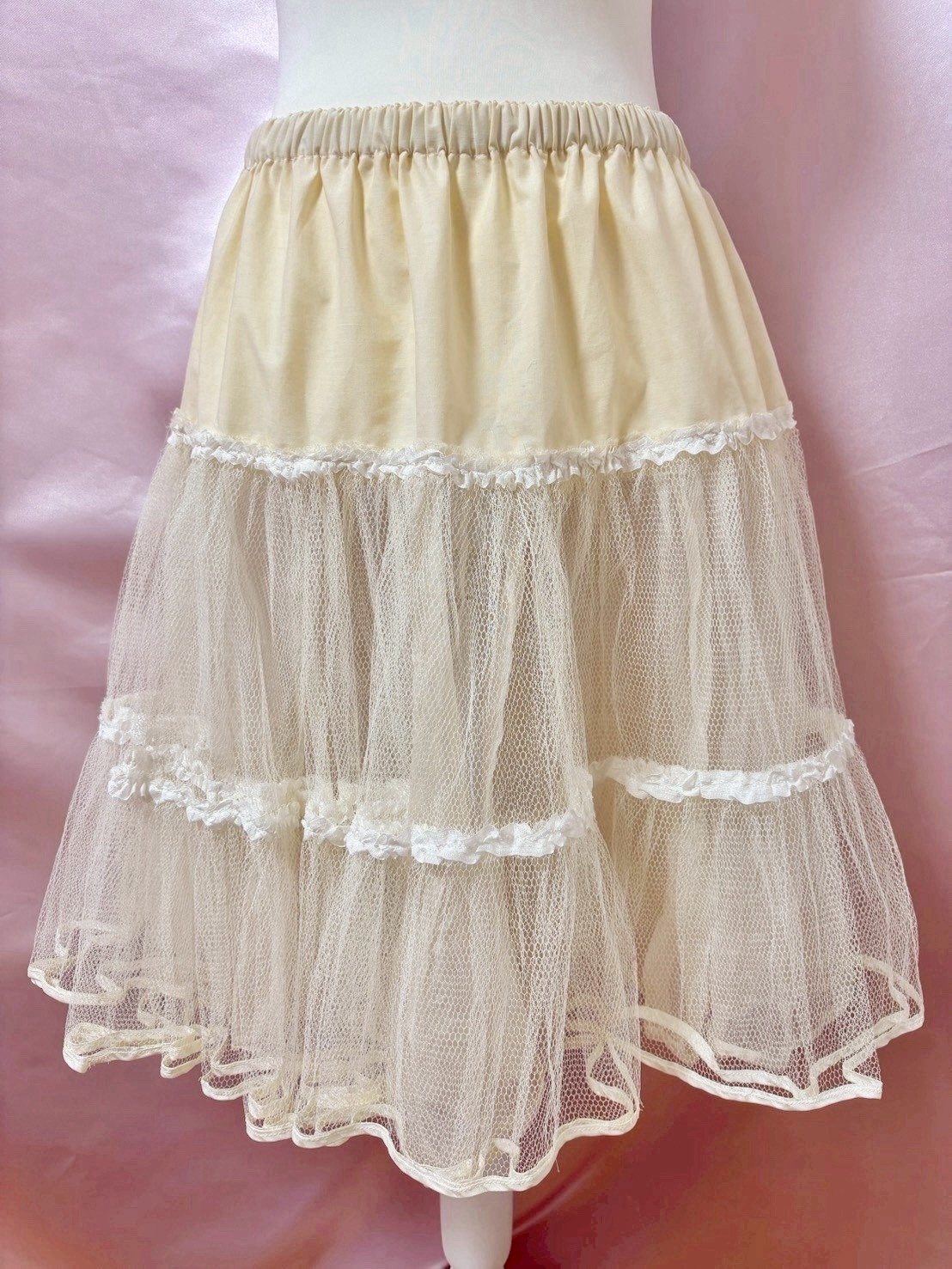 Vintage Tulle Lace Petticoat Skirt USA