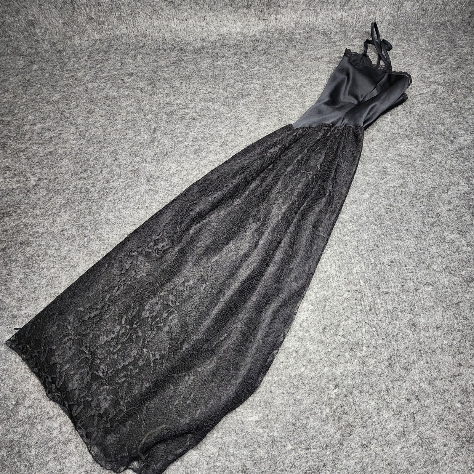 Undercover Wear VTG Nightgown Full Sweep Lace Black Whimsygoth Union Made Small