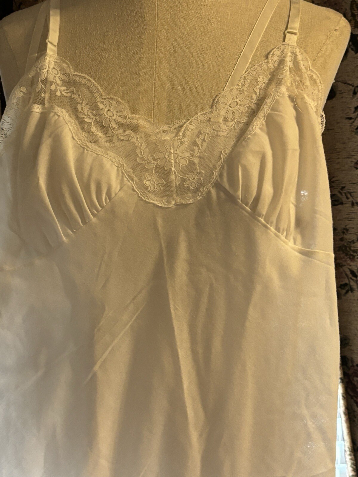 Lindsey Blake Women White Polyester Cotton Lace Slip Sz 34