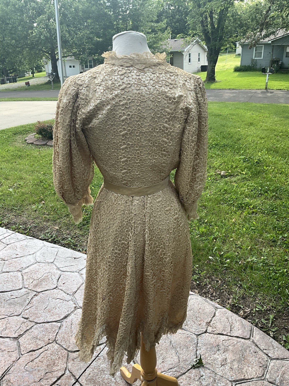 RARE 1920s MOST ORNATE LADIES GARDEN OPERA EDWARDIAN LACE SILK COAT AMAZING