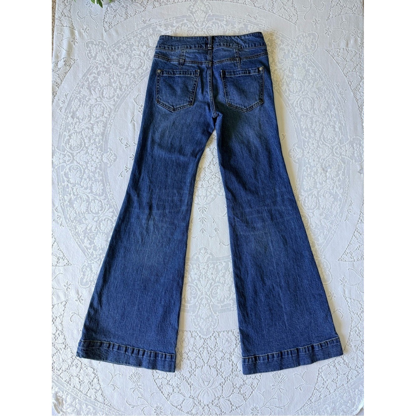Pilcro Anthropologie Double Button Flare Jeans Medium Wash Size 26 Boho
