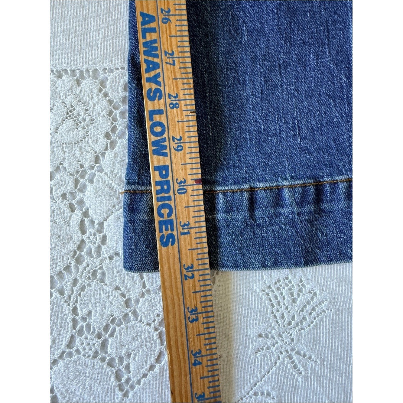 Pilcro Anthropologie Double Button Flare Jeans Medium Wash Size 26 Boho