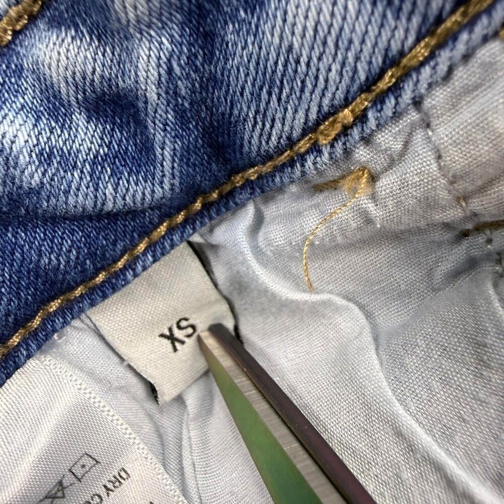 Vervet Denim Shorts Women XS Light Blue Excellent Distressed Cut Off Jean Casual