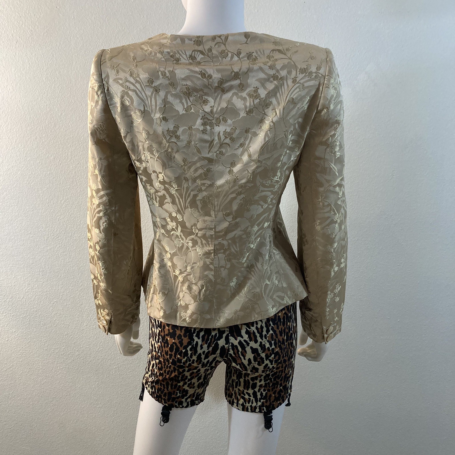 Valentino Brocade Blazer, Lady Jacket, Miss V, Size 10