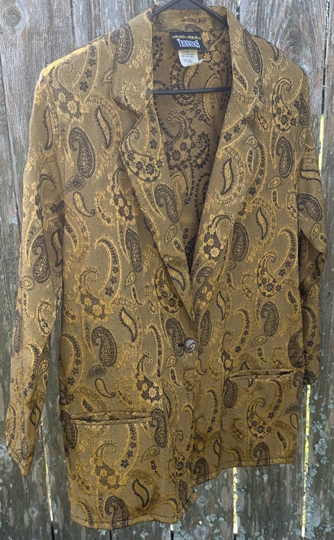Trimmings Gold Paisley Print Blazer Women’s Size M Style# 10263 Special Occasion