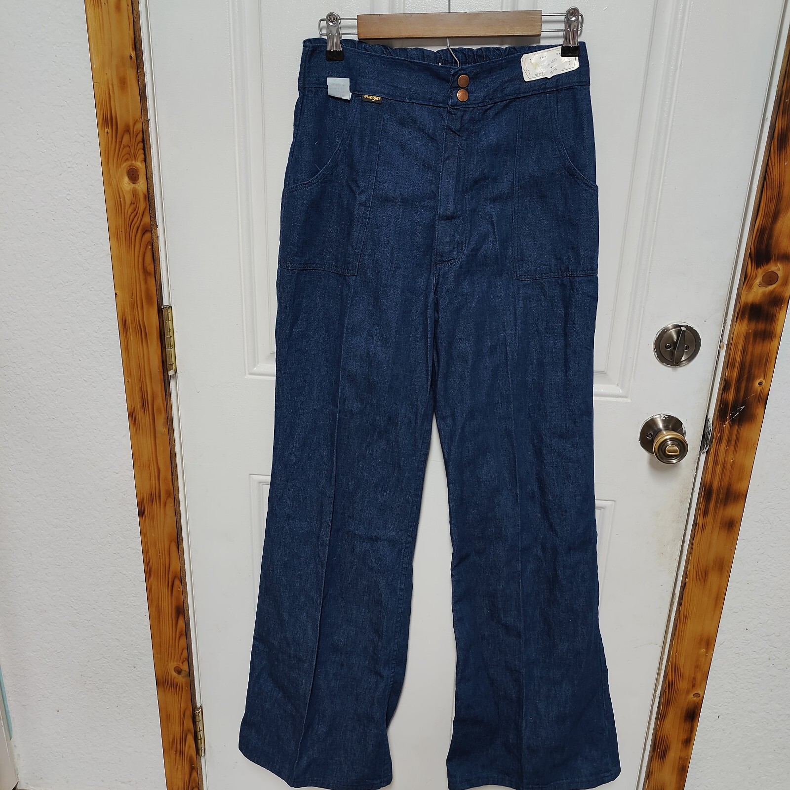 Vtg 70s Wrangler Jeans Womens Size15/16, 27×33, Waist 30 Retro Classic Flared