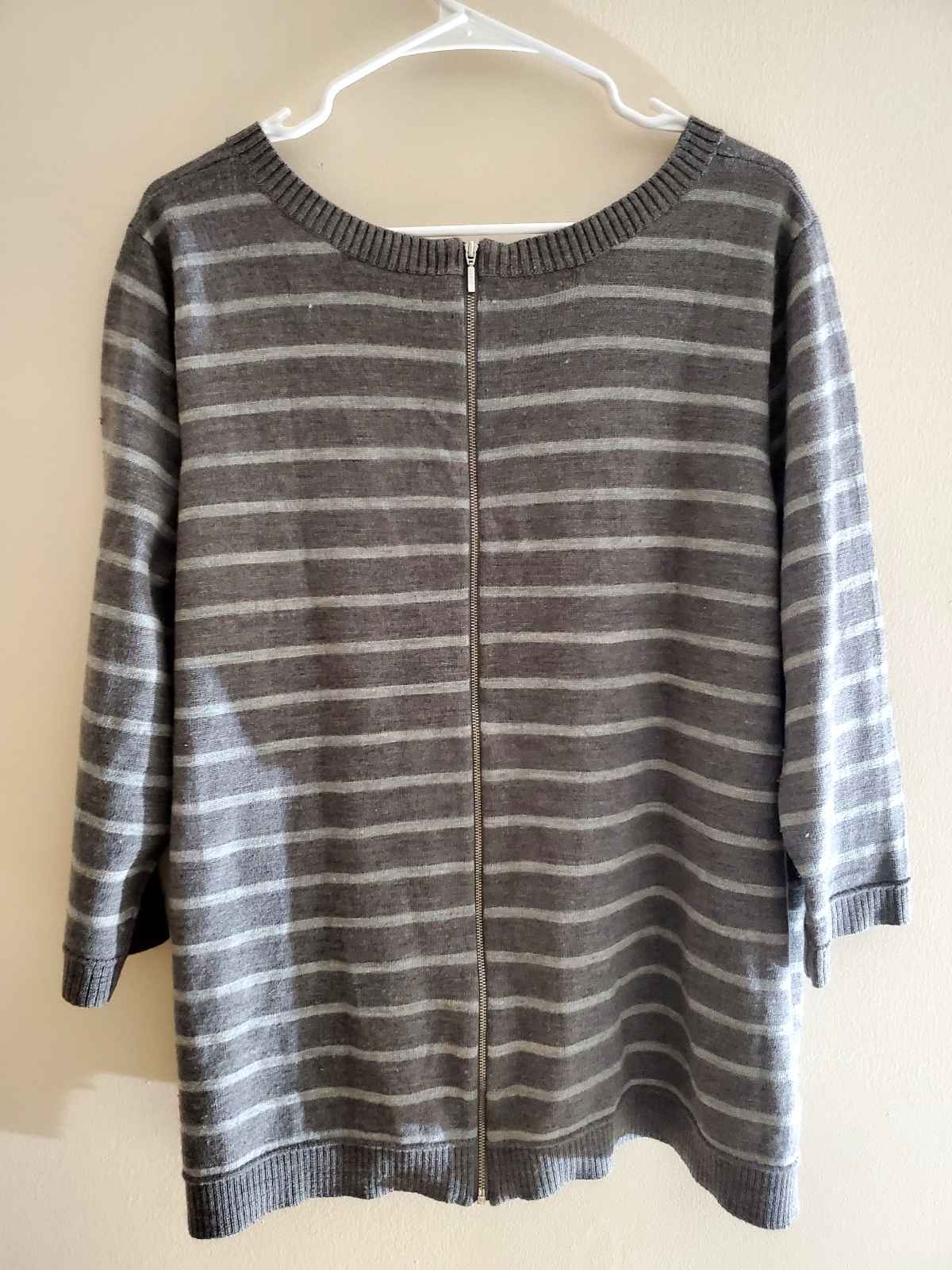 Max Studio Merino Wool Gray Stripe Sweater