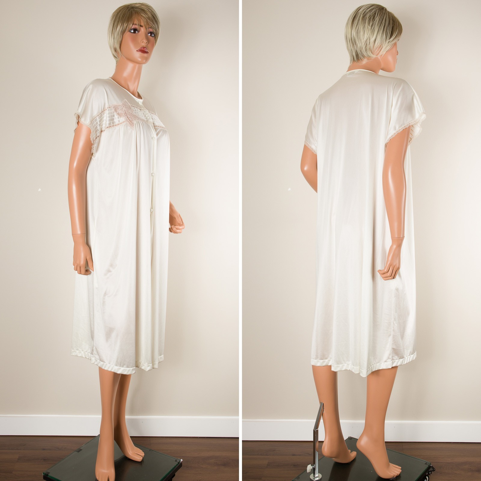 💖 Vintage VANITY FAIR Robe Housecoat Nylon L Ivory Short Sleeve Embroidered USA