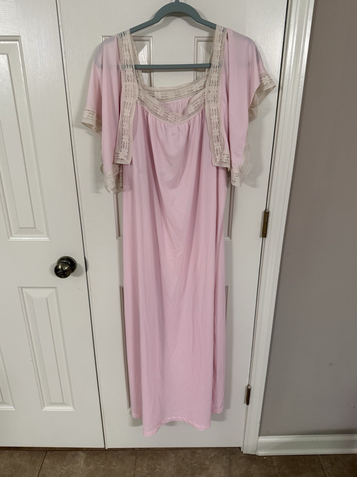 Lane Bryant 1950s Light Pink Lace Nightgown Plus Size 46-48