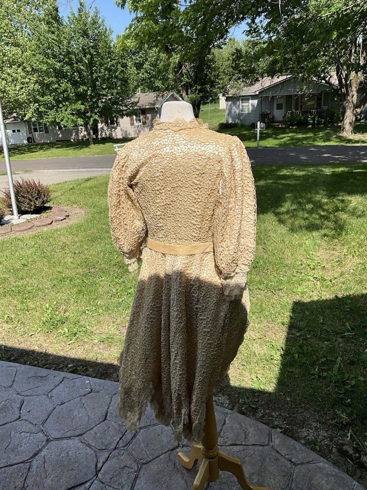 RARE 1920s MOST ORNATE LADIES GARDEN OPERA EDWARDIAN LACE SILK COAT AMAZING