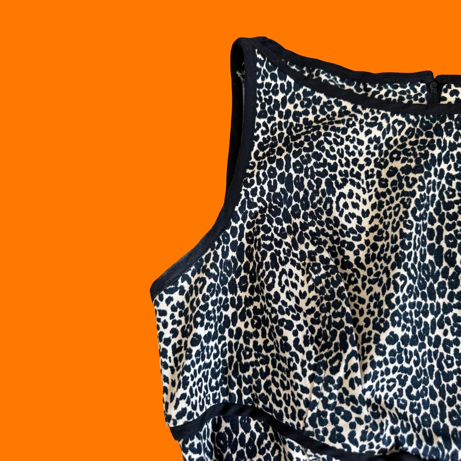 90&rsquo;s vintage leopard print bodycon mini dress Size 10 california concepts