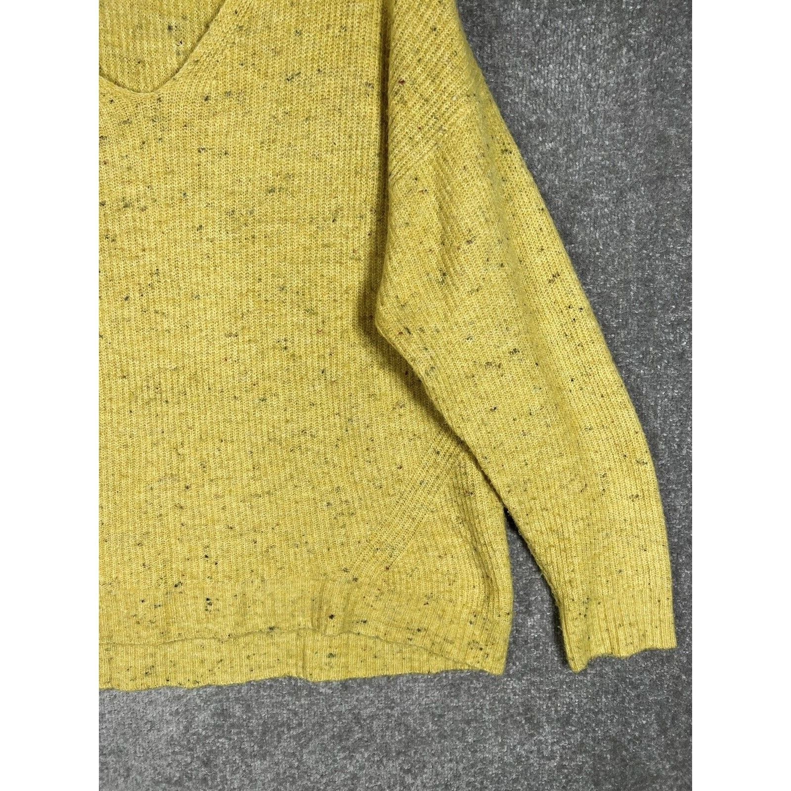 Old Navy Slouch V-Neck Pullover Sweater Womens Size XL Squash Yellow Confetti