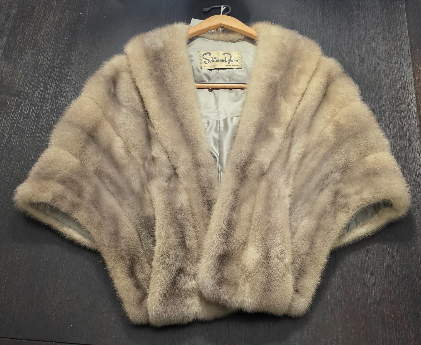 Vintage 1960s Genuine Mink Fur Stole – Schimmel Furs