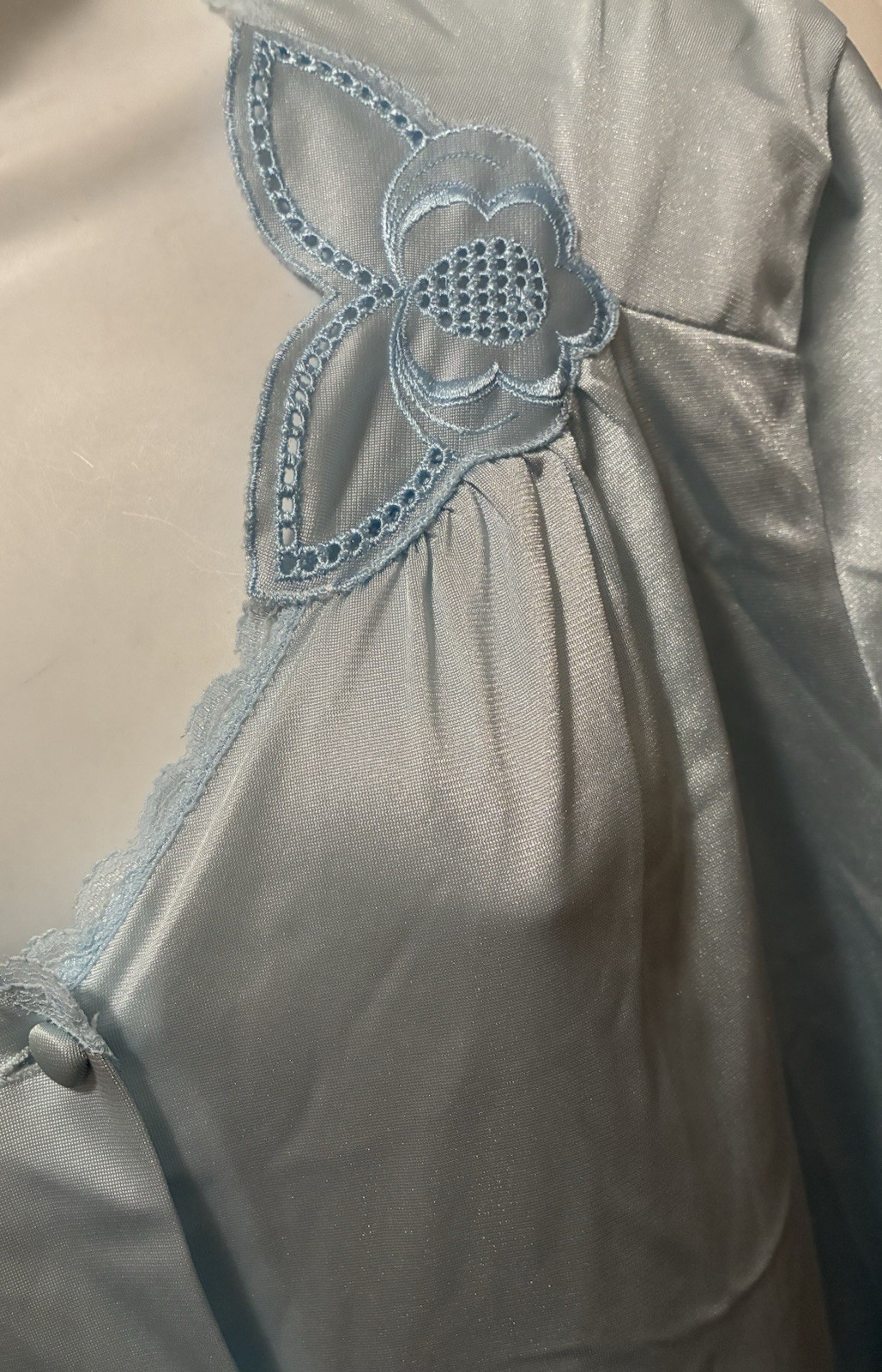 Vintage VASSARETTE Peignoir Robe ONLY Blue Appliqué 100% Nylon Petite L 14 16