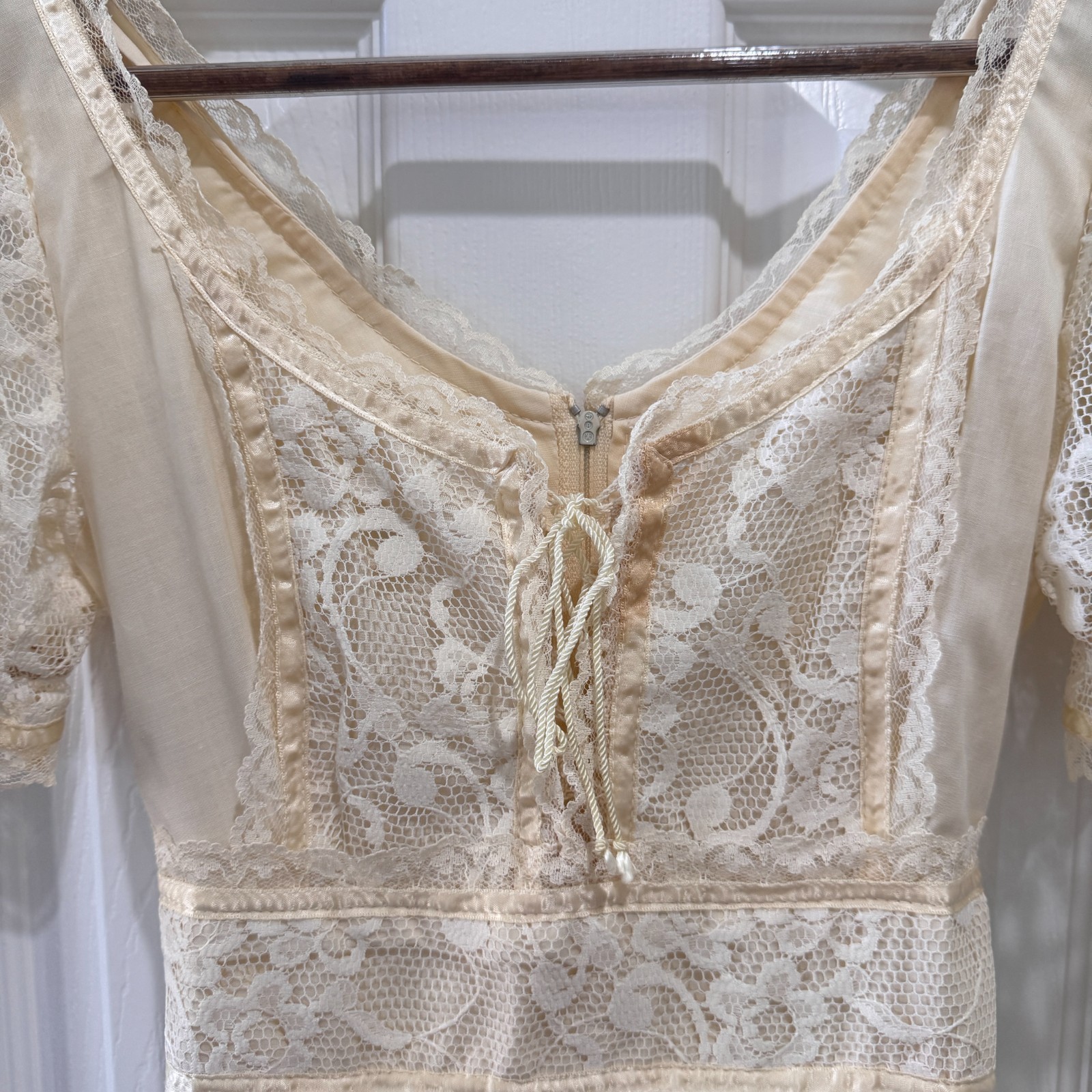 Vintage 70s Ivory Cream Lace Prairie Maxi Dress Size 11 Cottagecore Wedding Boho