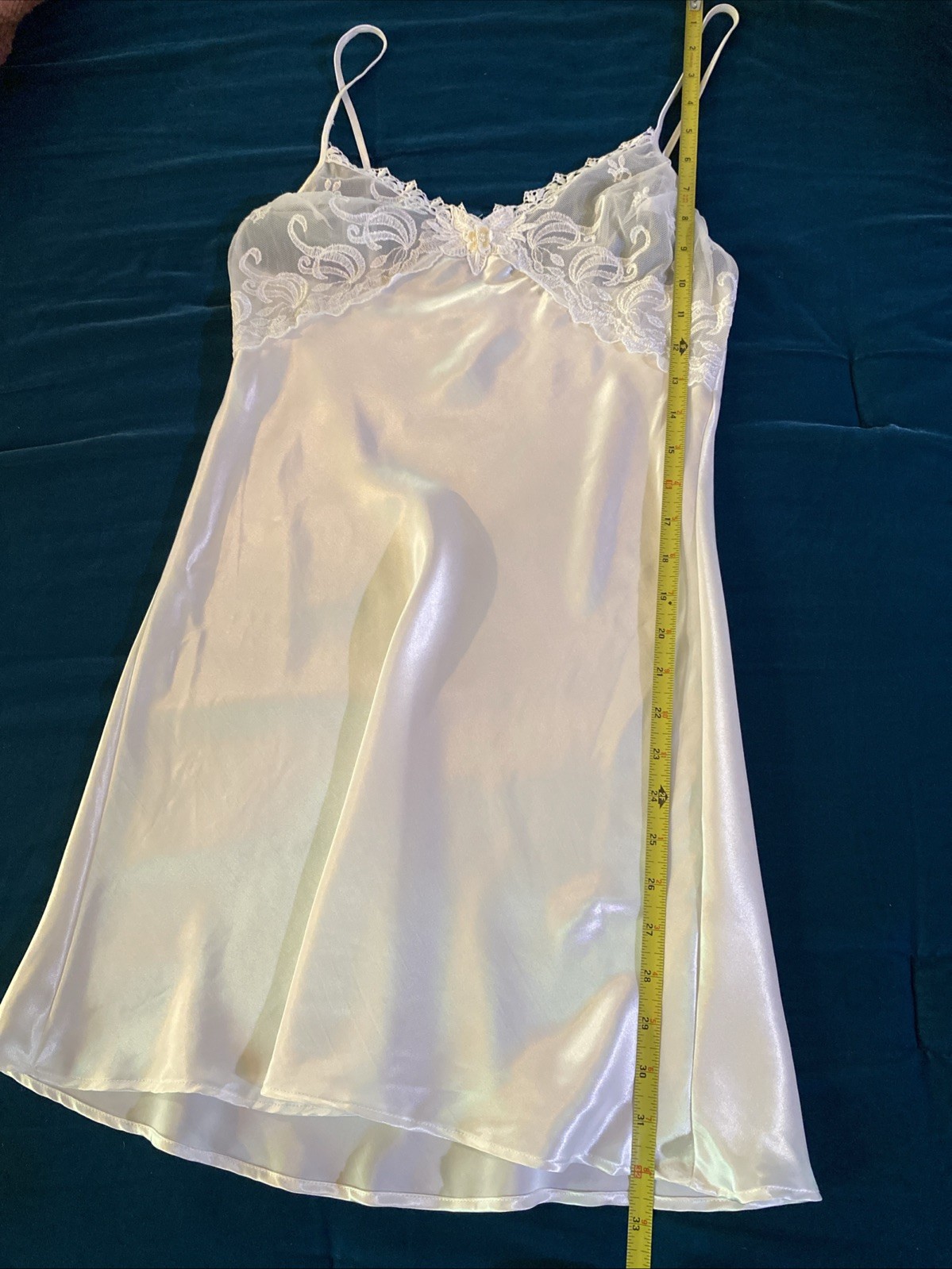 Vintage Val Mode Size S Ivory Polyester Satin With Lace