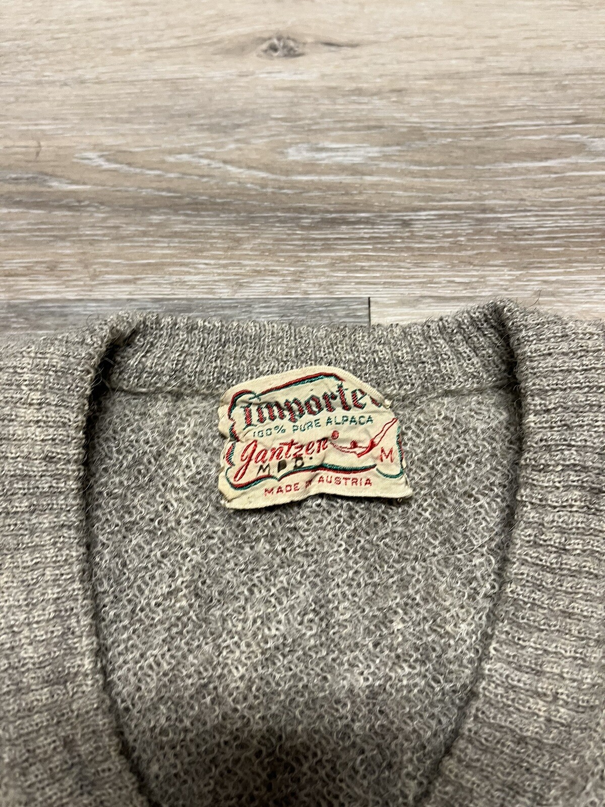 Vintage 60s Imported Jansten Muted V Neck Alpaca Knit Sweater Size M