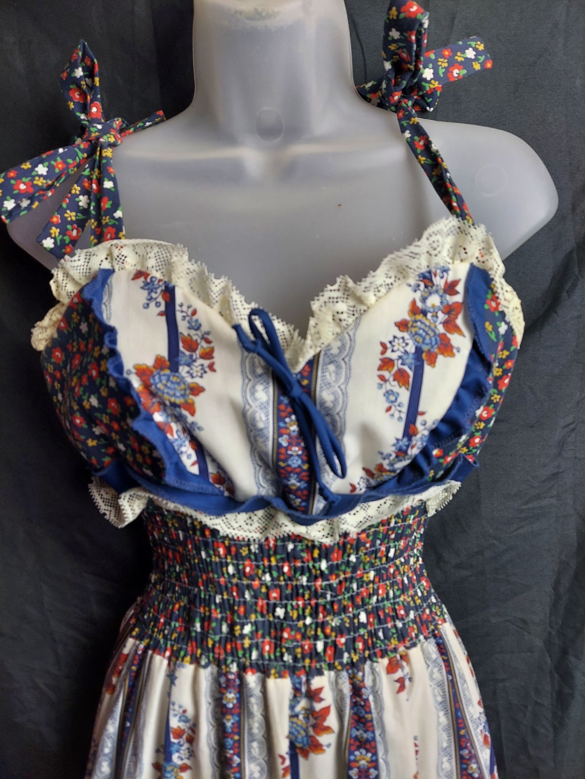 1970&rsquo;s Da AlCa Lacey Ruffled Floral Cottagecore Dress Size 9-10