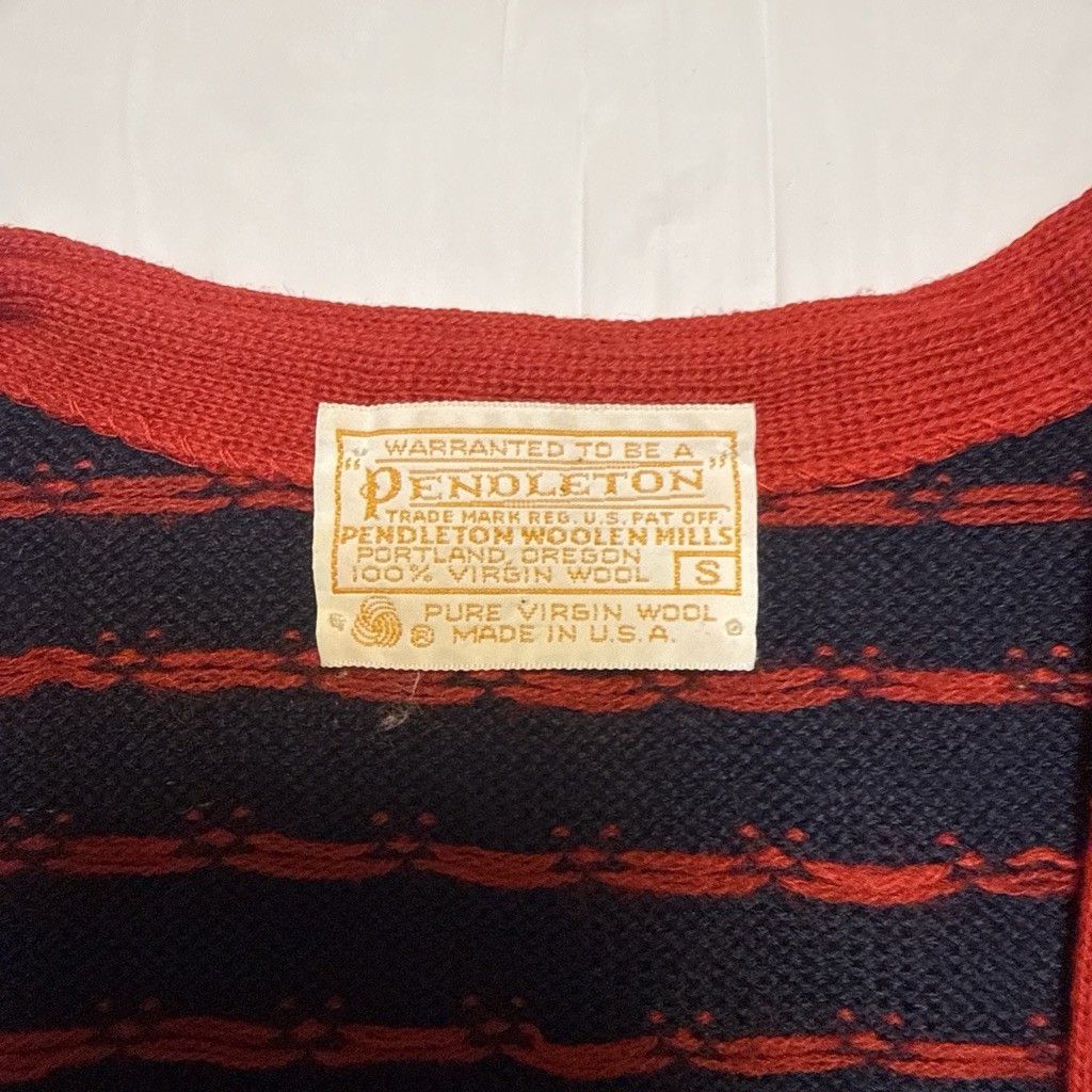 Pendleton 100% Virgin Wool Knit Cardigan Sweater Navy Red Green Floral S