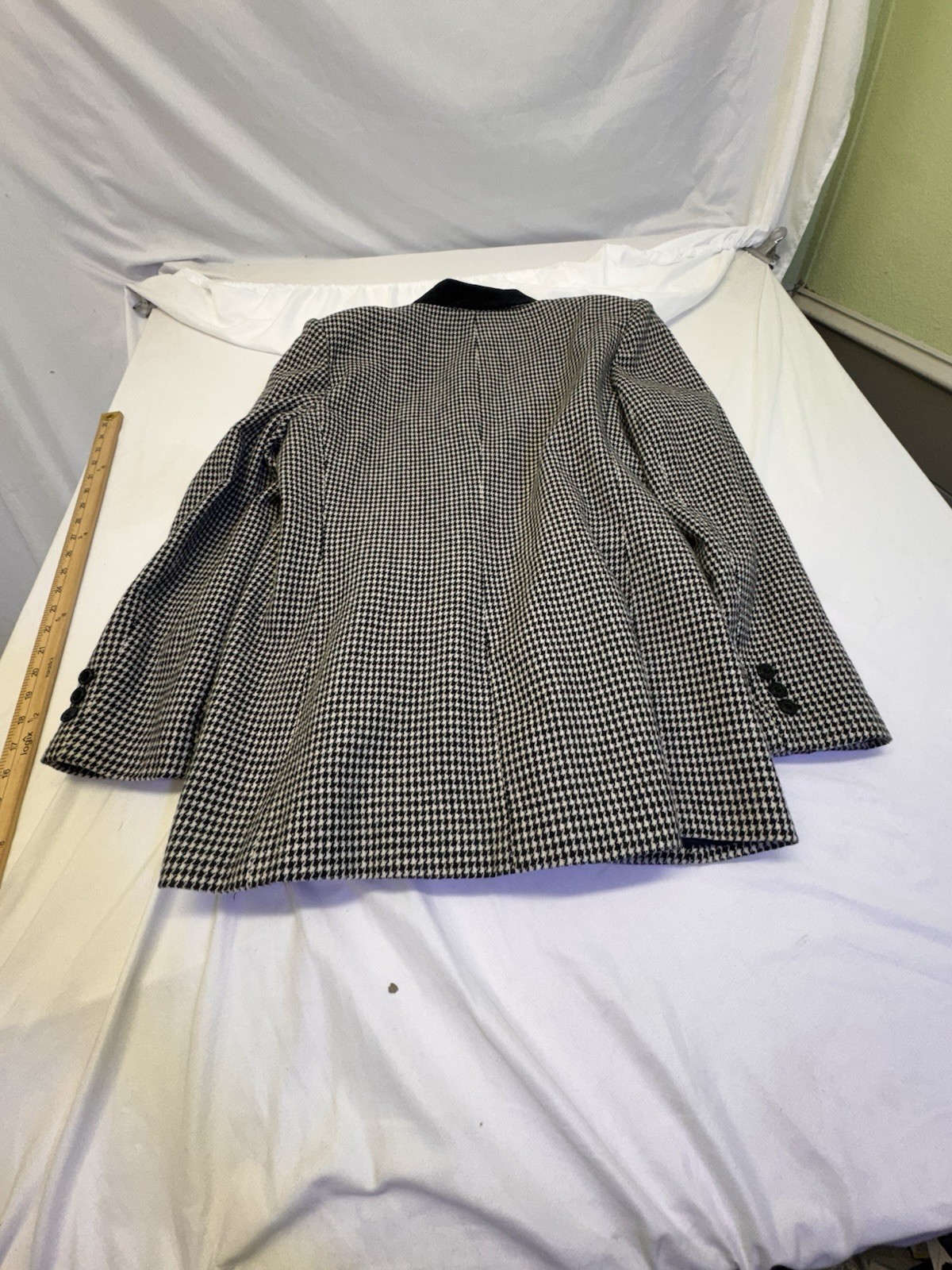 Vintage White Stag houndstooth blazer 12 velvet collar single button Wool 80s Us