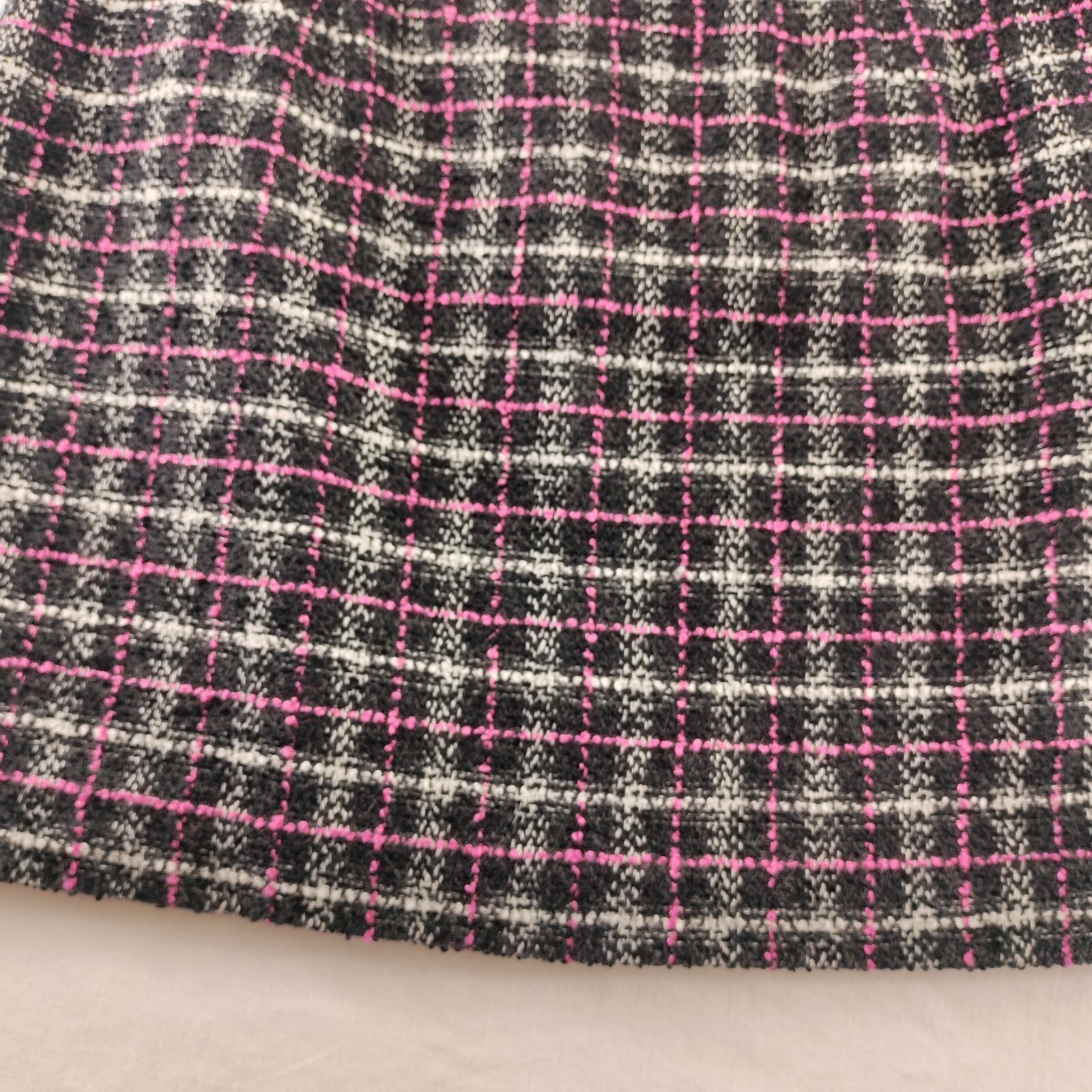 Ann Taylor Poly Wool Blend Skirt, Size 10 90s Pink Black White 28&Prime; Waist