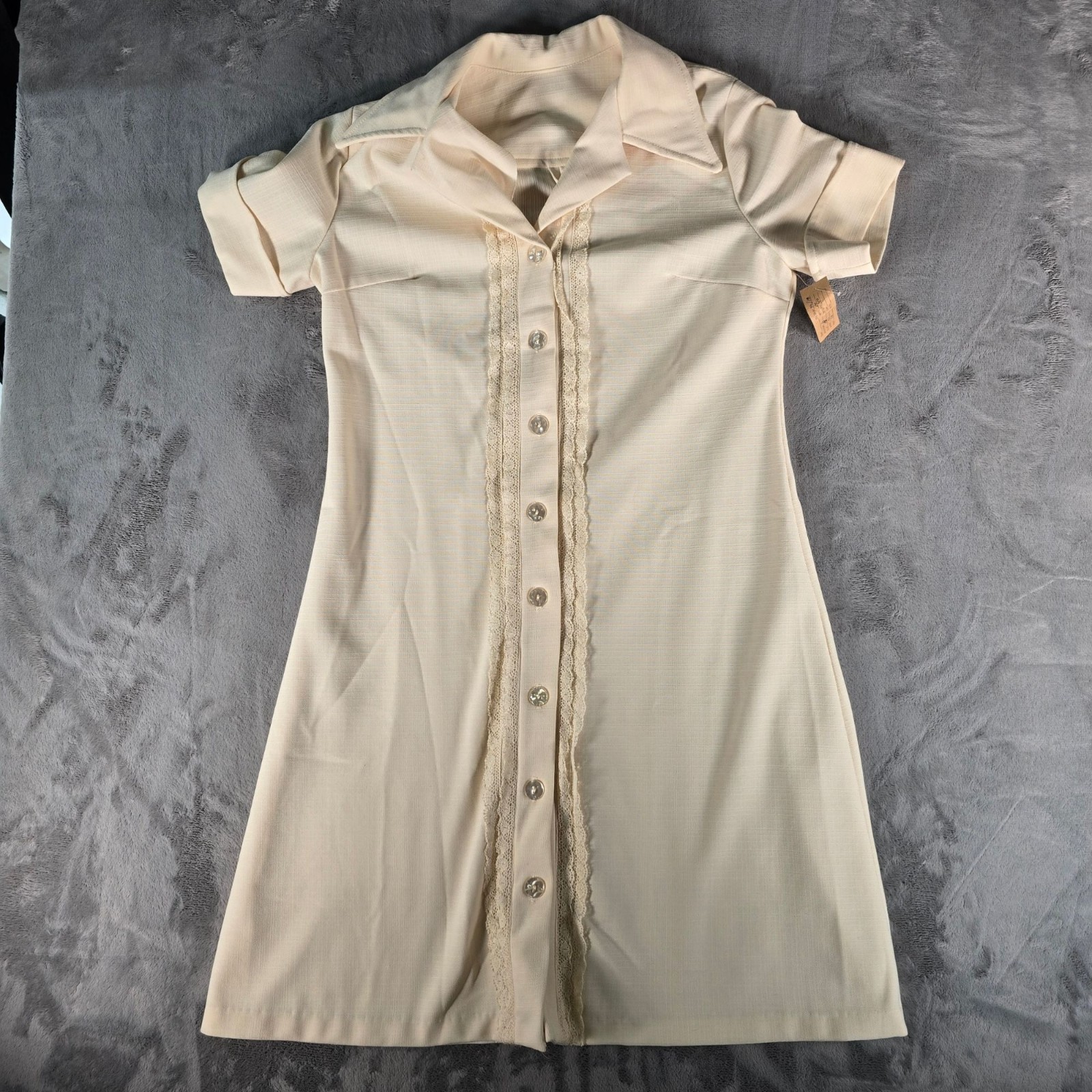 Vintage 1970s Ivory Knit A-Line Button Front Wide Collar Shirt Dress (Size 14/L)