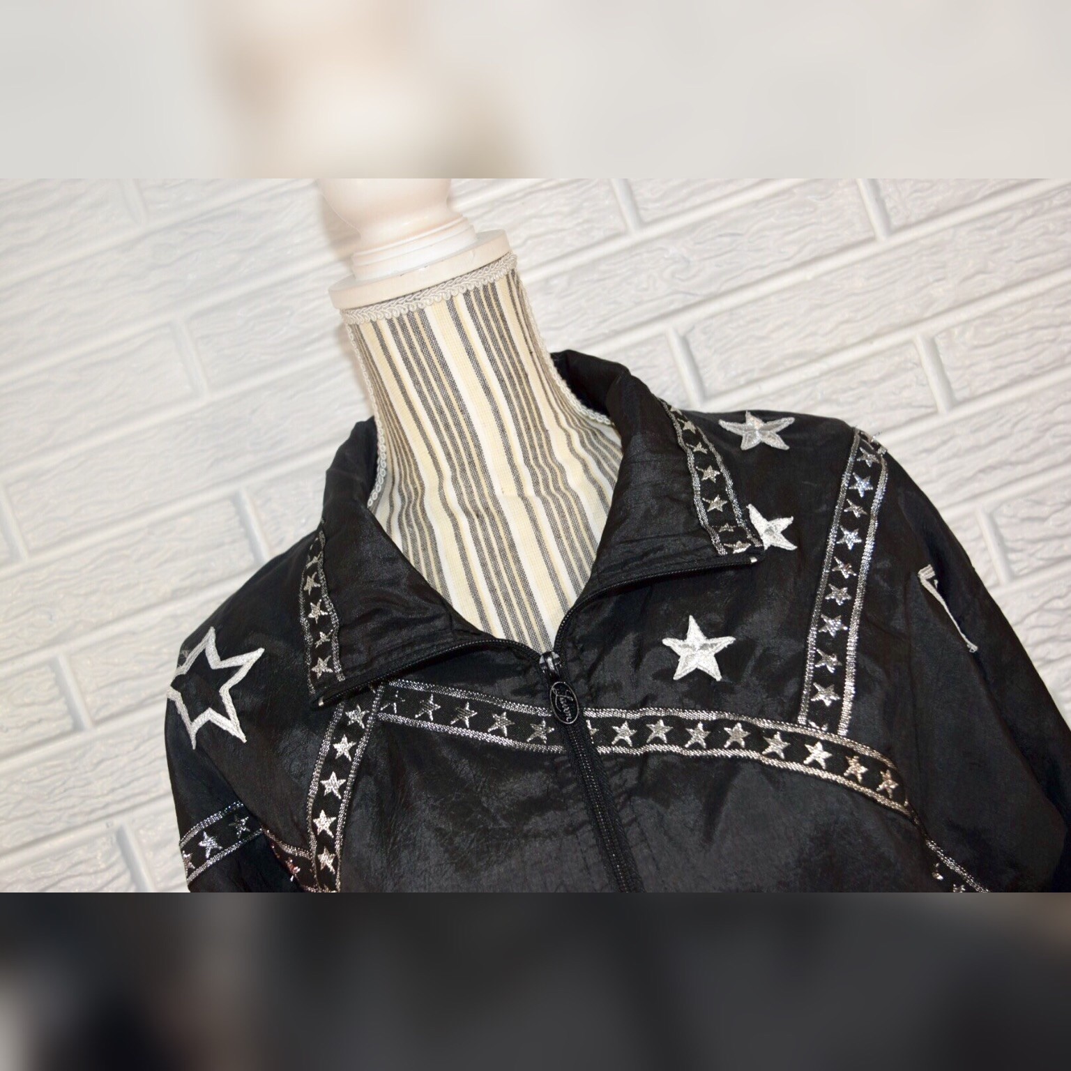 Vintage Lavon By Cheerful Corp Lightweight Black Jacket Silver Star Pattern Sz M