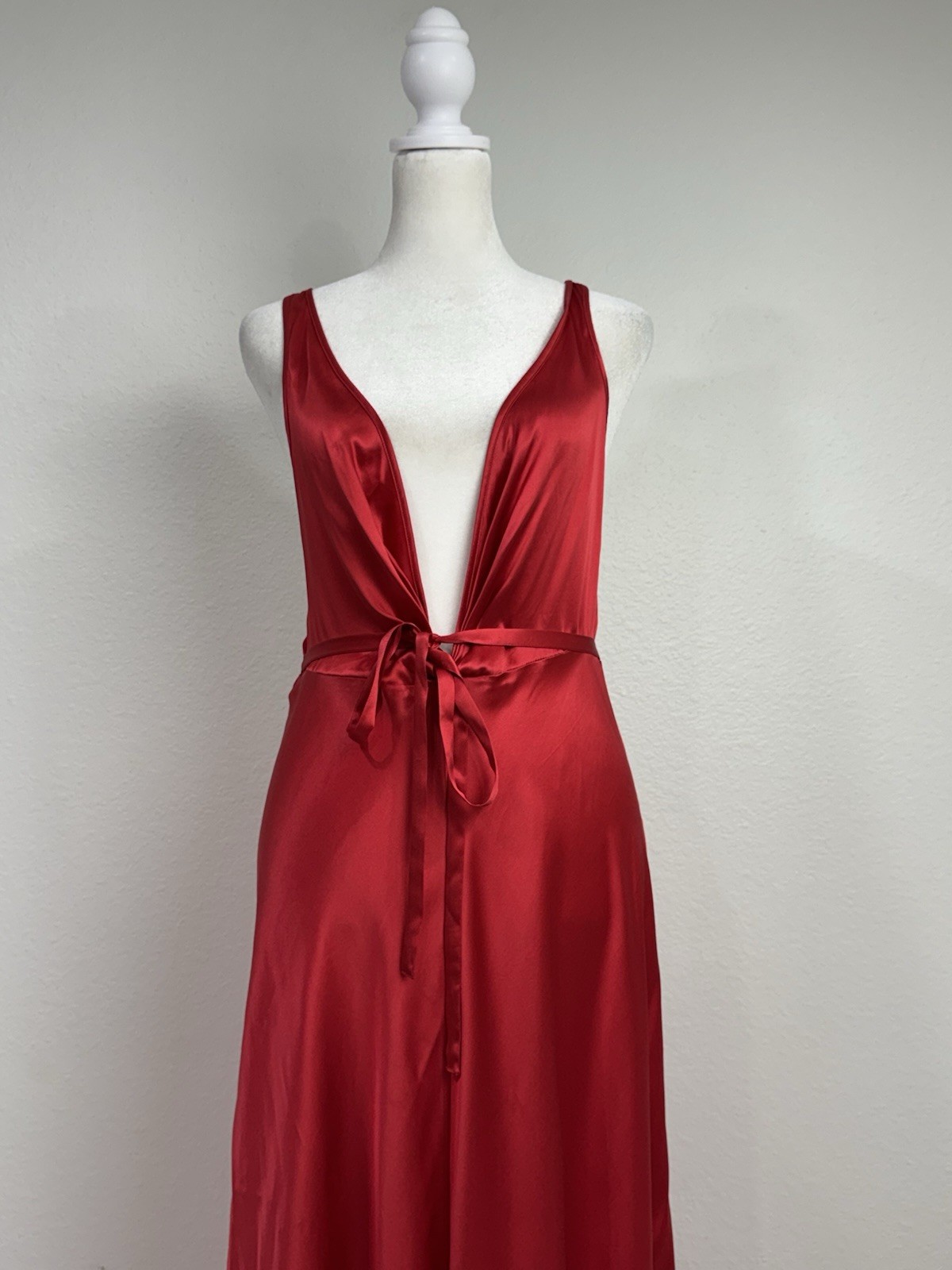 Vtg Jacalyn Bennett Fredericks Silky Red Satin Boudoir Gown Feather Trim S/M