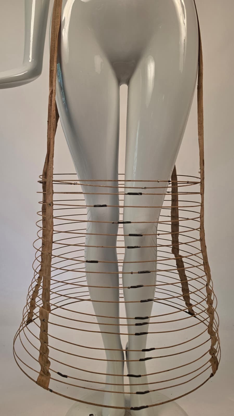 VICTORIAN 1880’S HOOP CAGE FOR BUSTLE DRESS 