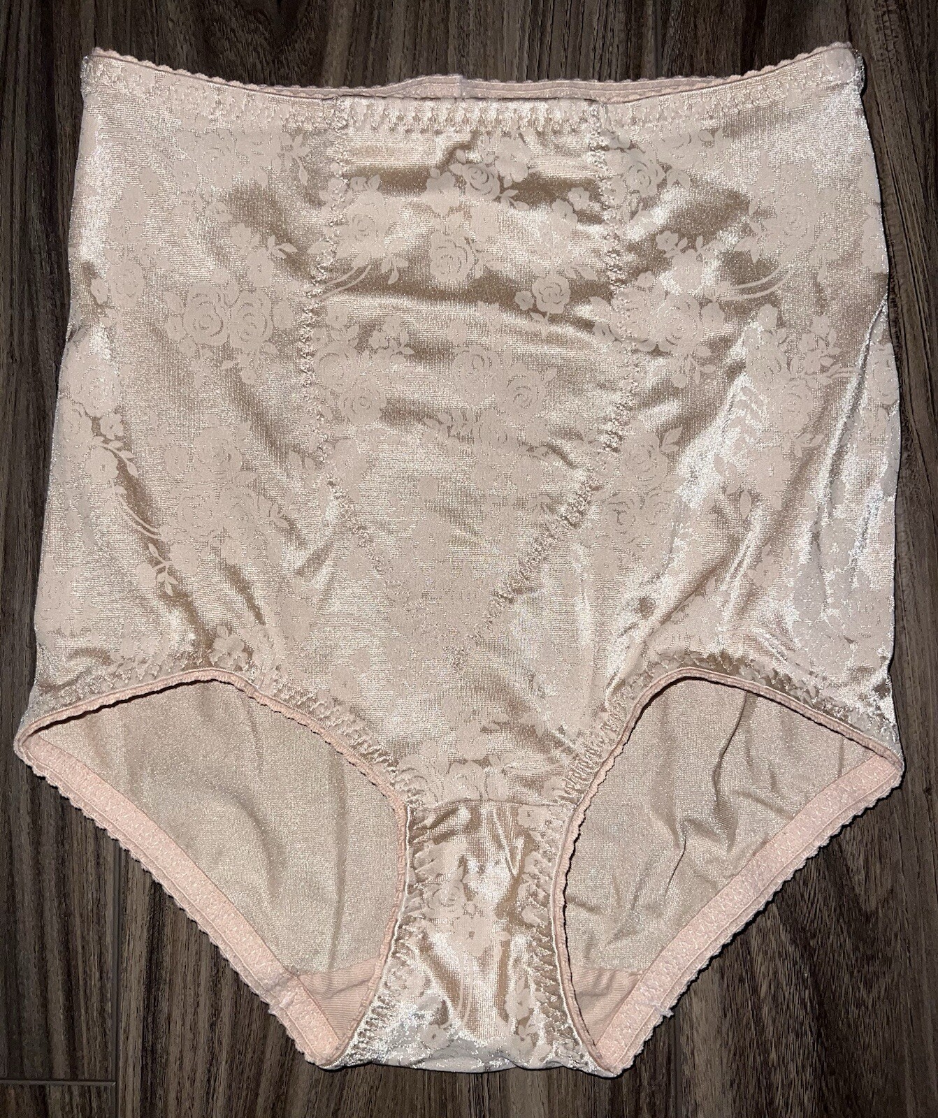 Vintage Cupid Panties Women’s Medium High Waisted Silky Shiny Nylon Satin Floral