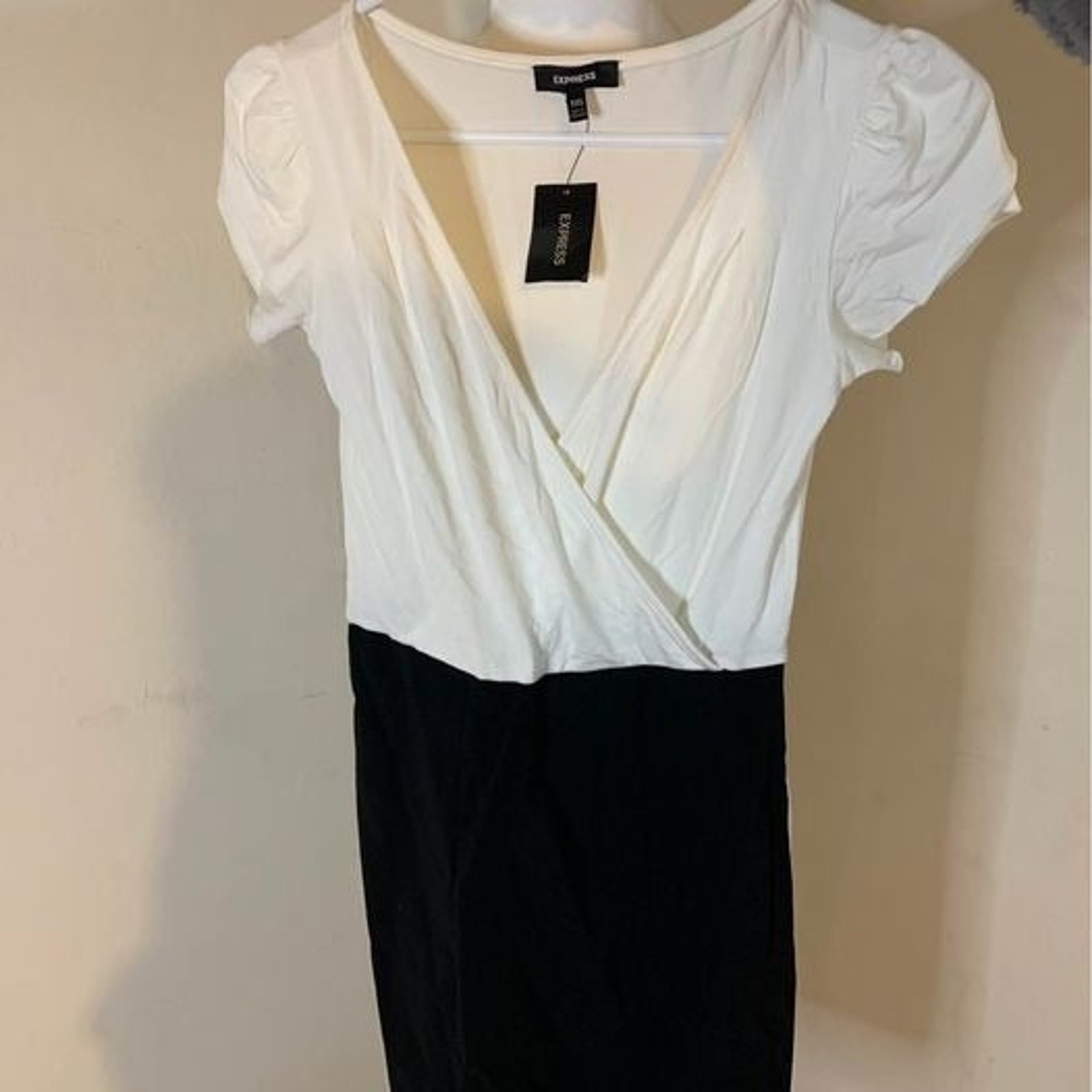 Express women’s dress size XXS