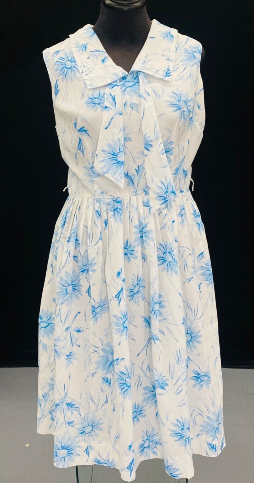 Vintage 1950s white blue floral dress, sleeveless summer 1960s L