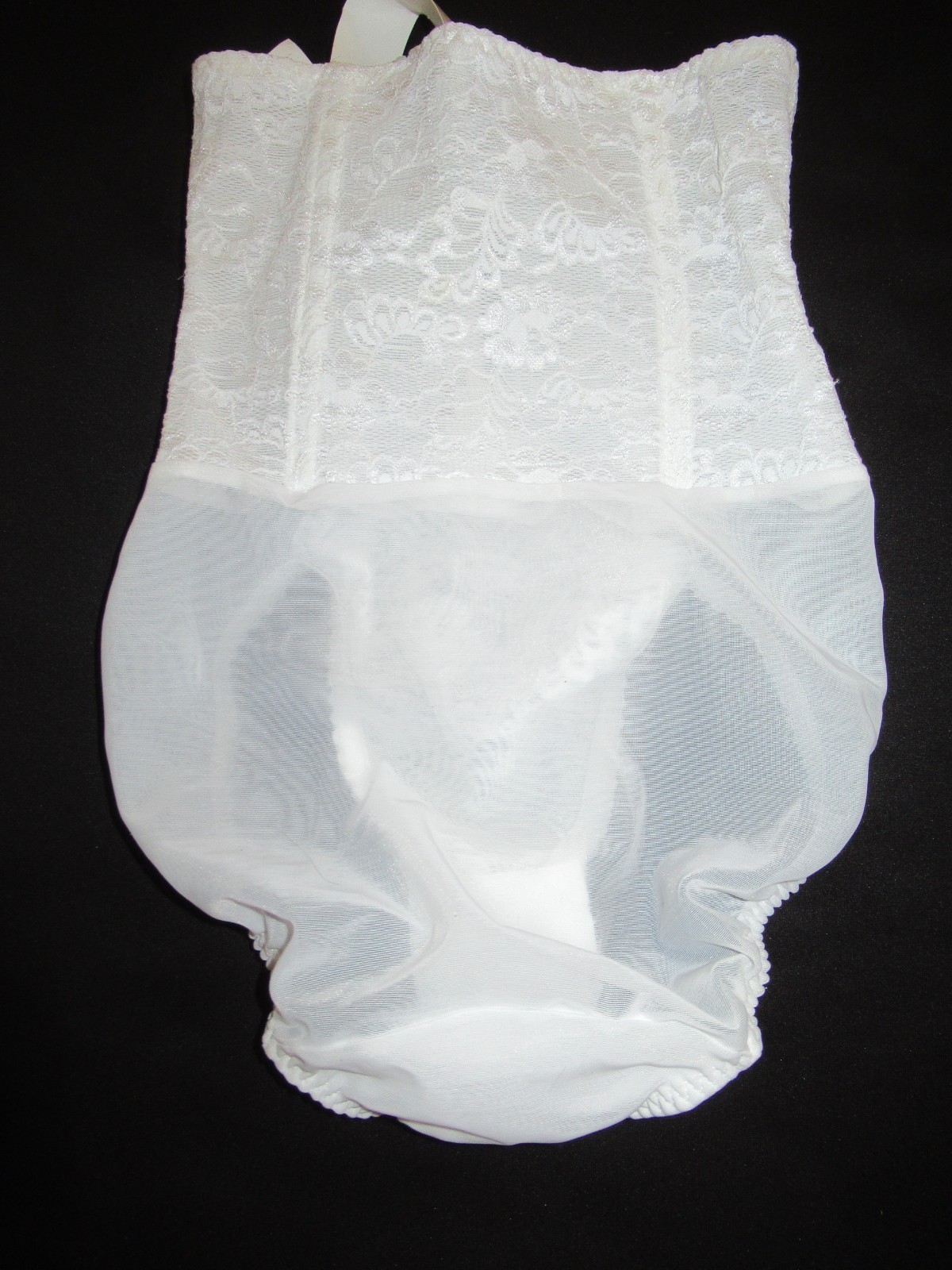 NWT VTG Jaclyn Smith Kmart stretch lace Panty hi waist brief sz 5 girdle white