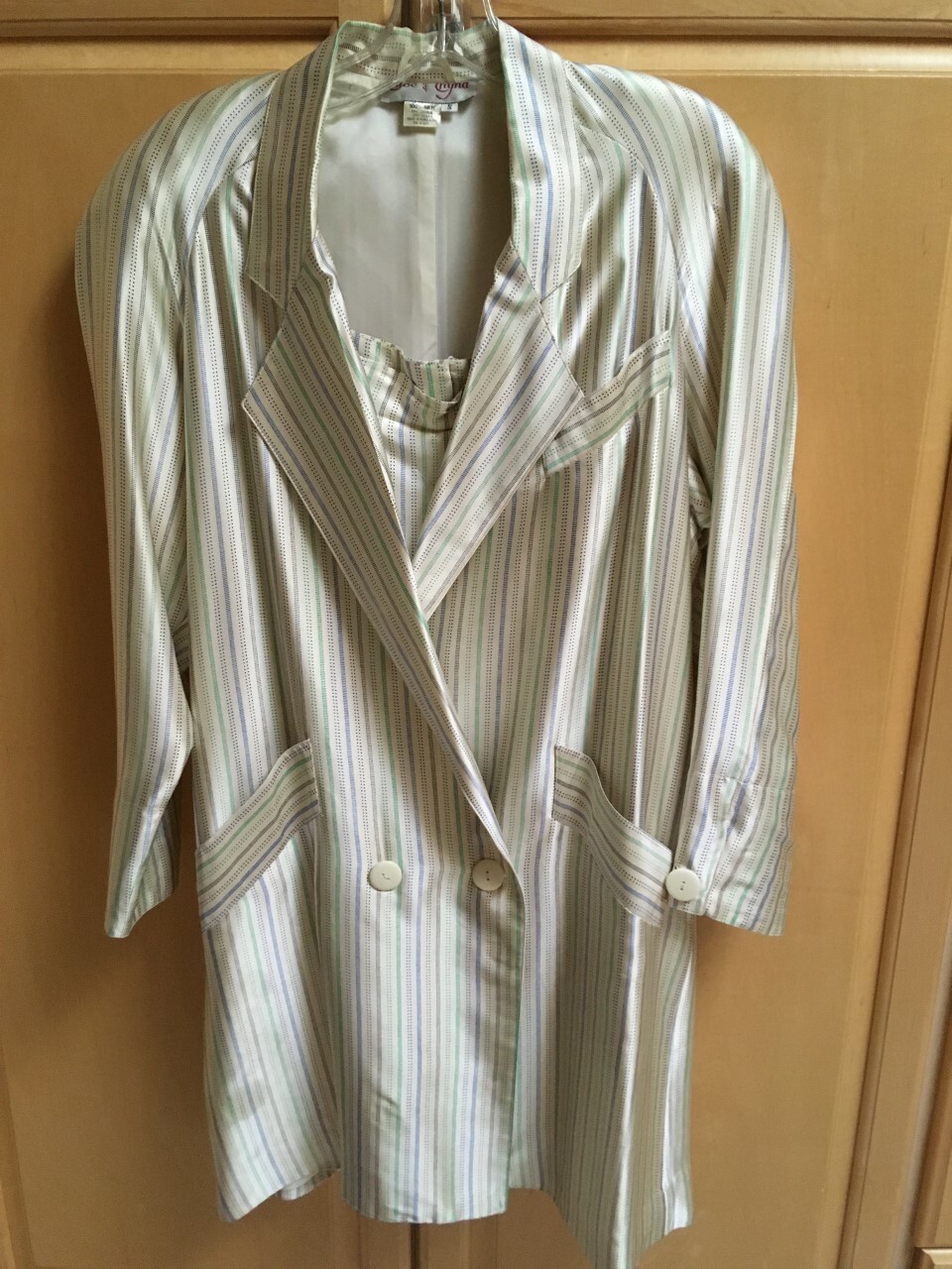 Vintage 1980&rsquo;s CHLOE & CHYNA 100% Silk Long Jacket & Skirt Suit