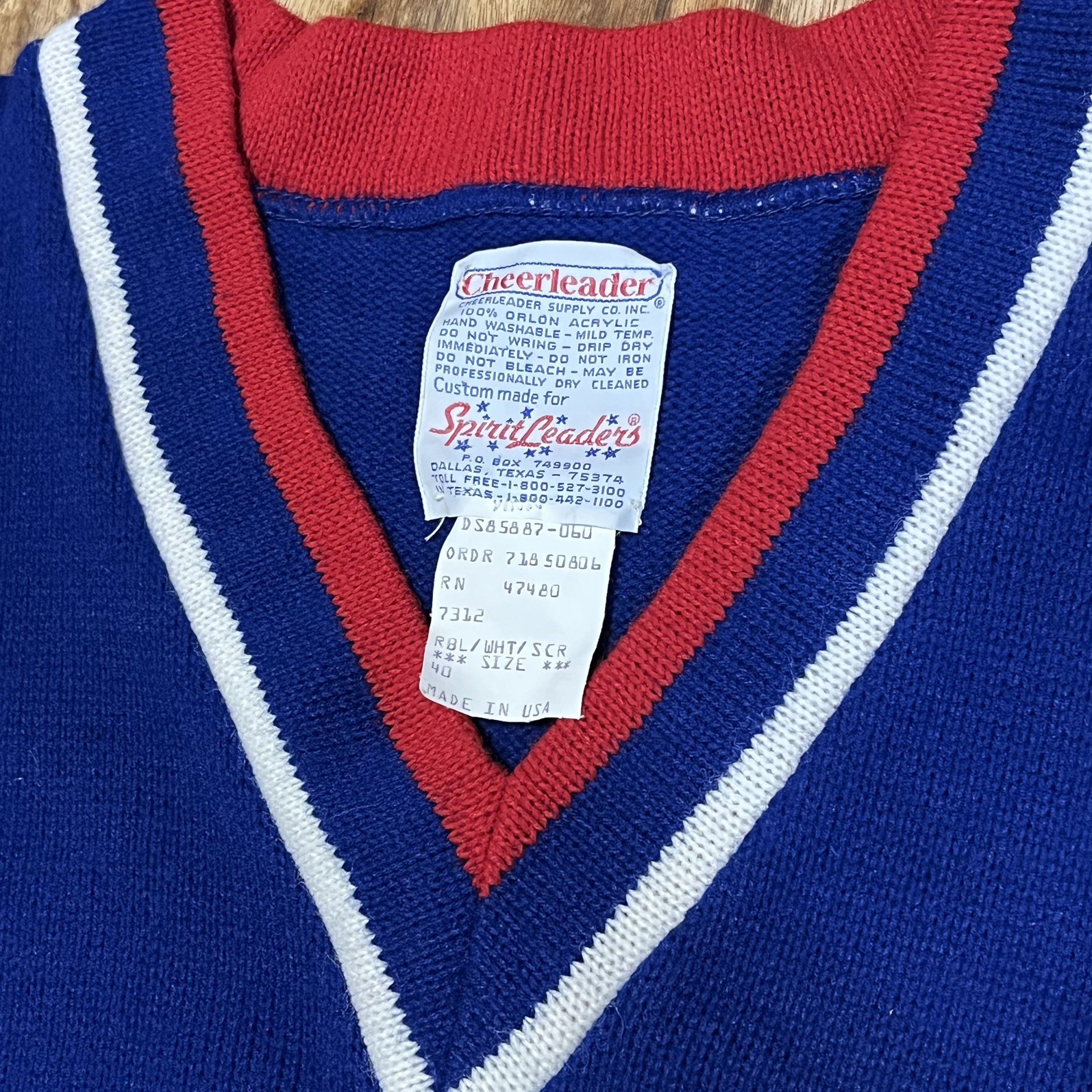 🔥VTG Red White Blue Cheerleader Pullover Sweater 70’s Spirit Leader Size 40 🔥