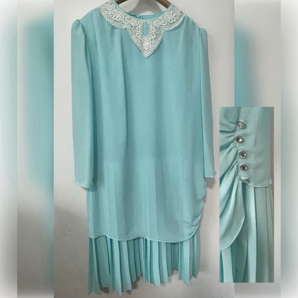 Vintage Simon Sez Dress 17/18 Plus Seafoam Green Lace Pleated Midi 80s USA Made