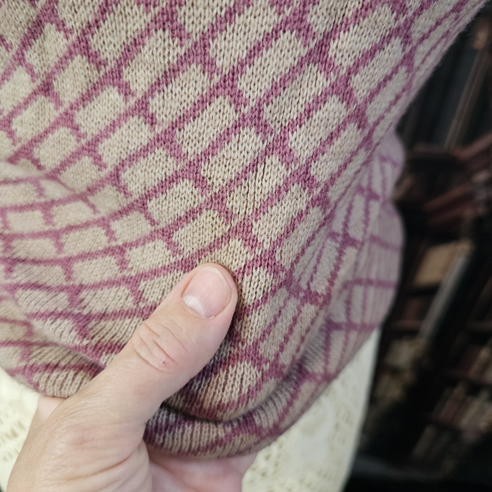 Vintage 1970s Sweater Pullover Mauve Pink Beige Diamond Pattern Double B