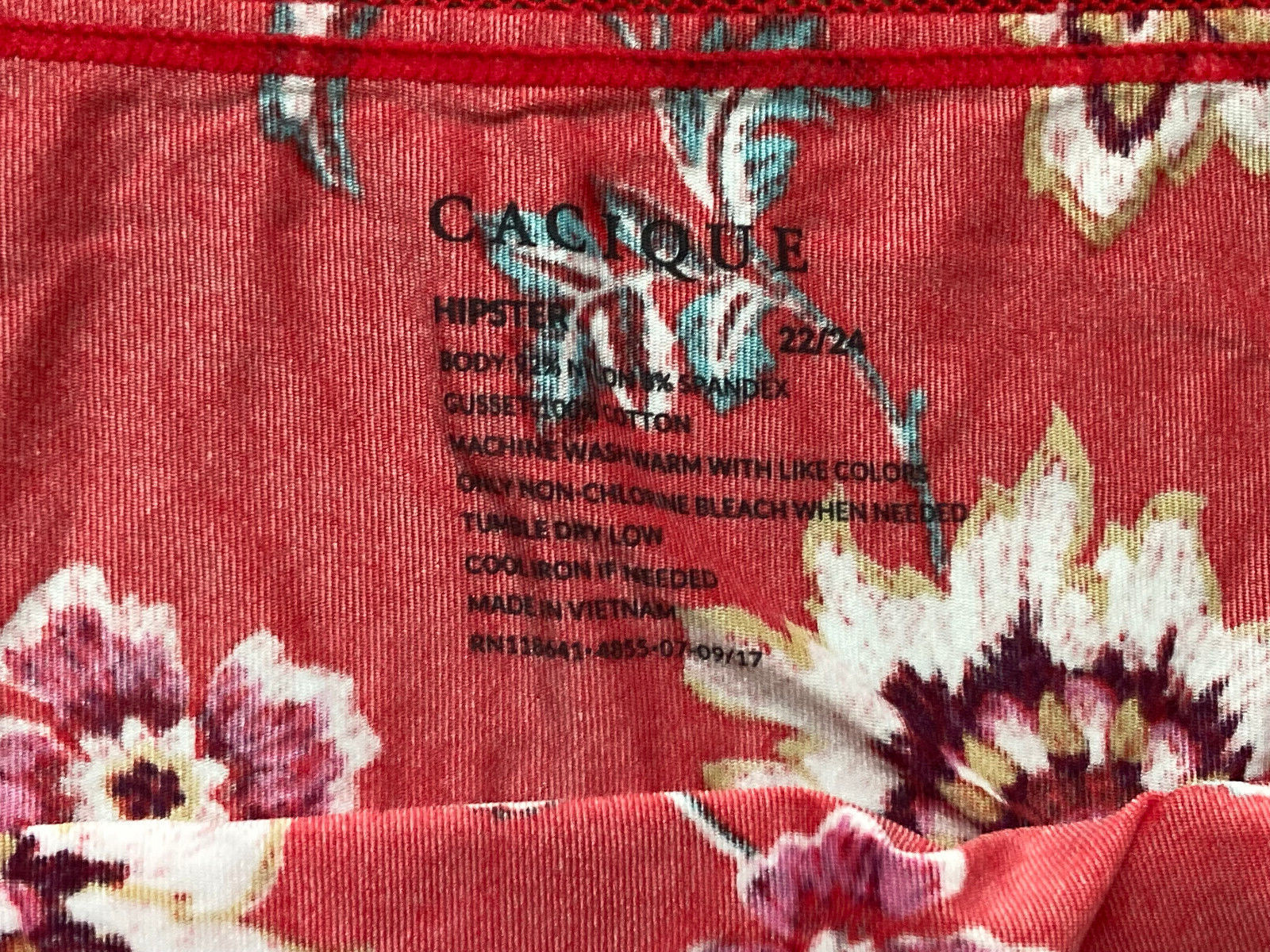 722 CACIQUE 22/24 Silky Smooth Red Floral Hipster Panty #4855