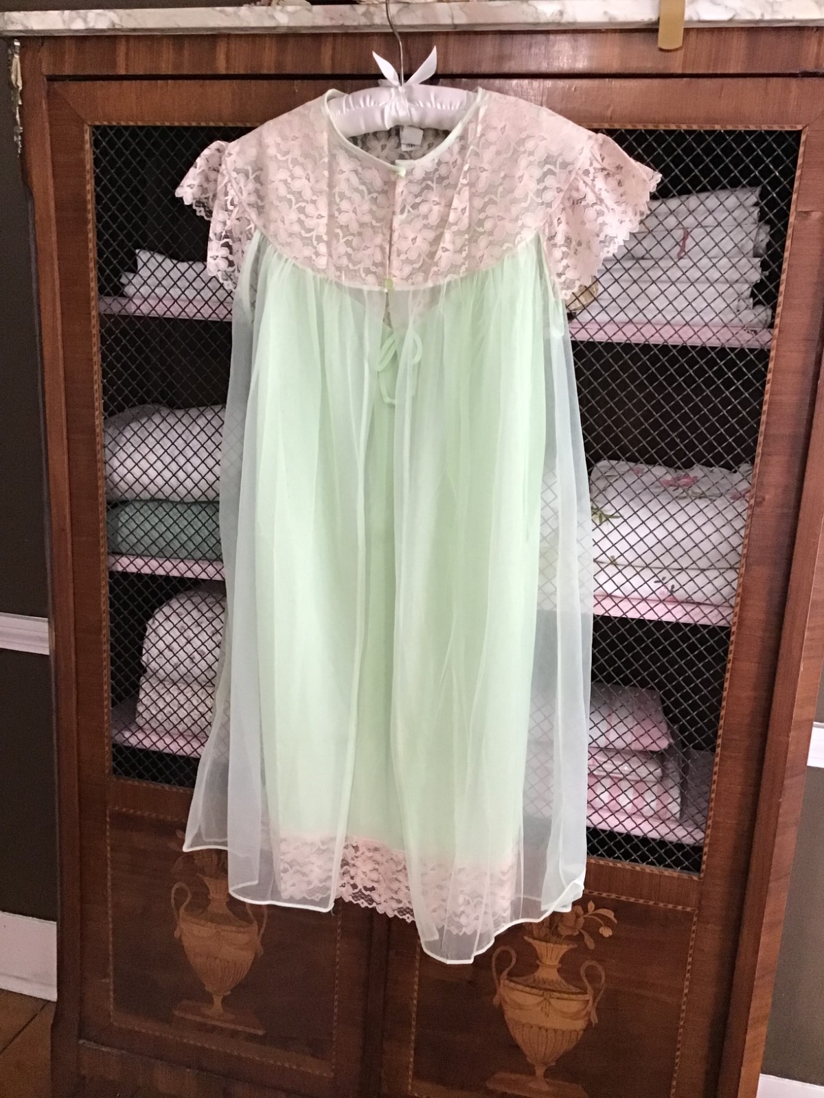 1960s Vintage MARY BARRON Peignoir SET Nylon SMALL Nightgown NEGLIGEE Robe LACE