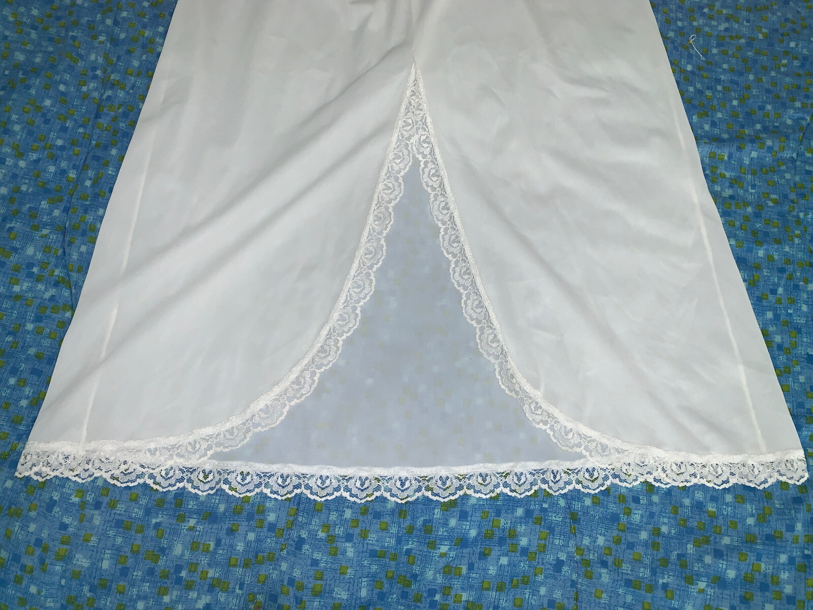 MERRY MODES Size 12 Ivory Long Formal Half Slip Back Zipper Lace Slit Vintage