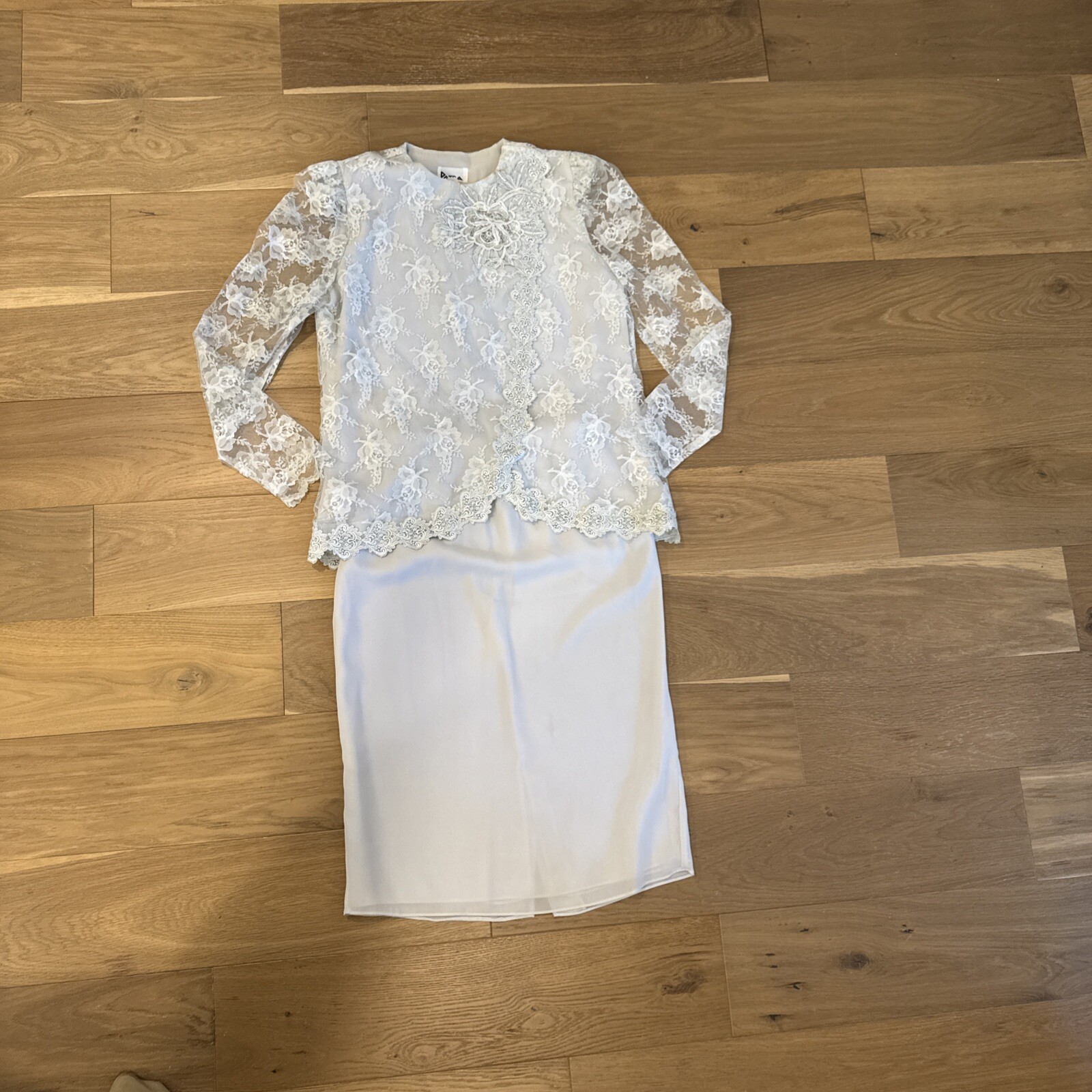 VTG 80’s 2 Piece Skirt & Lace Top Sequin Accent MOB Patra Sz 9/10 Sheer Sleeves