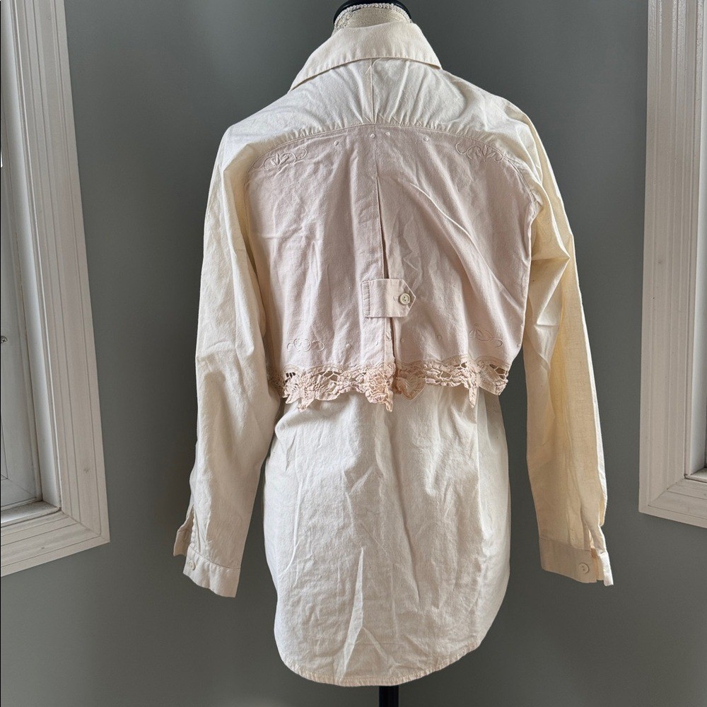 Vintage Handmade Doily lace trimmed cotton western rodeo long sleeve button down