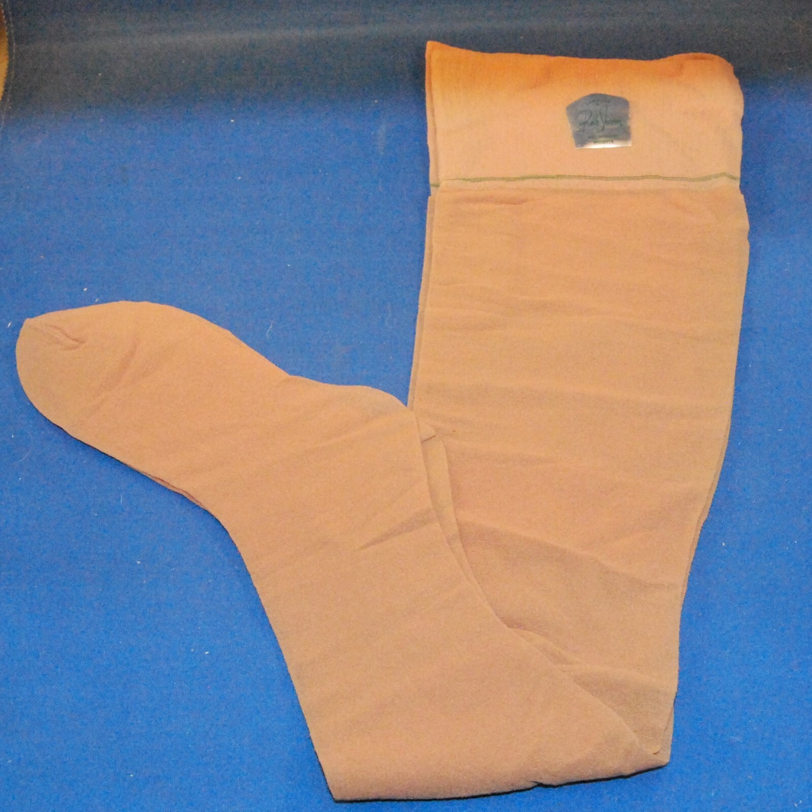 VINTAGE Belle-Sharmer Stretch NYLON GARTER STOCKINGS IN BOX Beige Fits 8 1/2-11