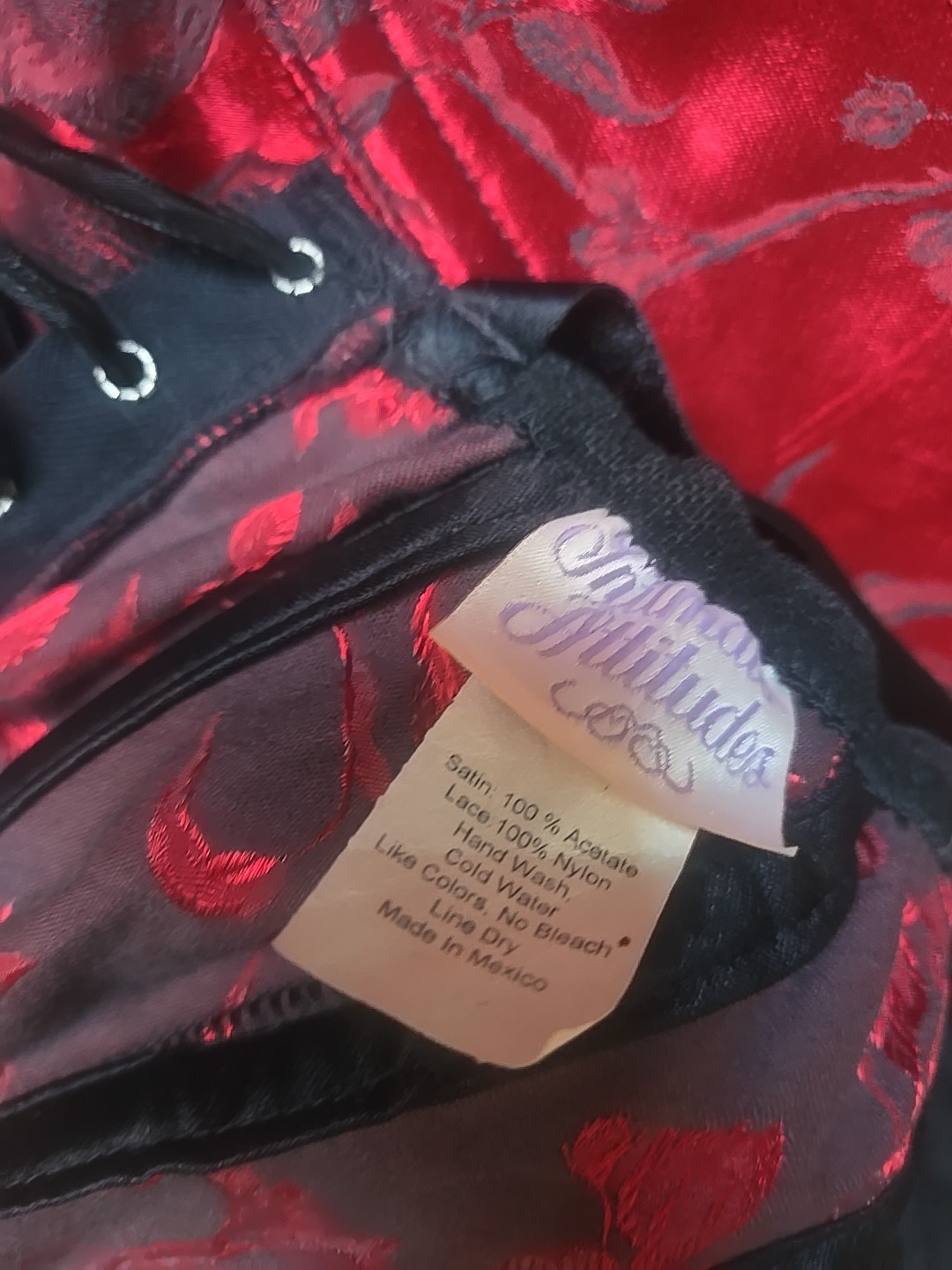 Vintage Intimate attitudes Red & Black Lace corset bustier lingerie size 38 &
