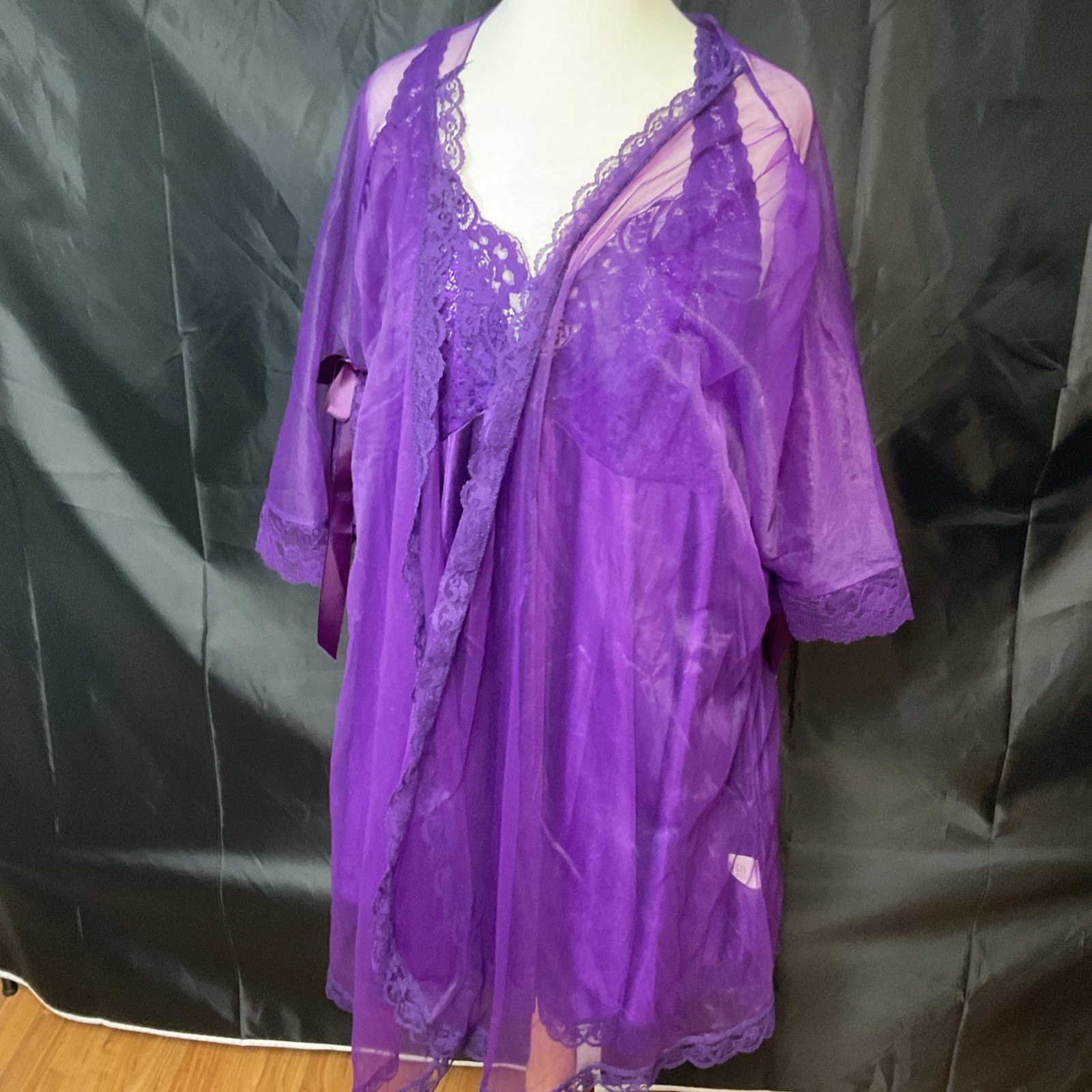 Intimate Attitudes Vtg Sexy Baby Doll Gown With Sheer Robe 2x Bows Ruffles
