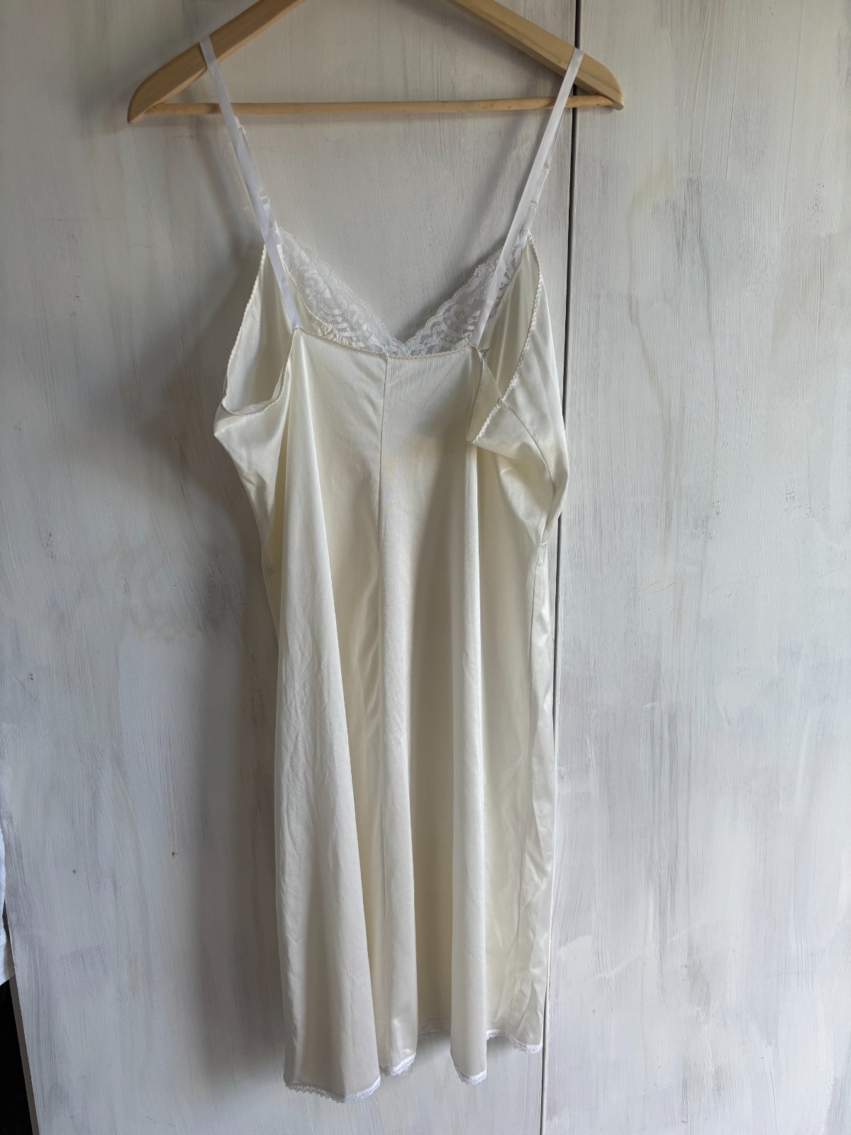 Vintage Adonna Ivory Cream Lingerie Short Chemise Slip Dress Nylon Made USA 40