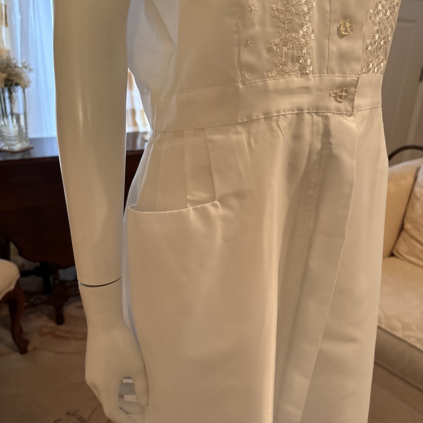 Vintage Nurse Waitress Uniform By Tiffs NY Embroidered Pockets Collar Sz L